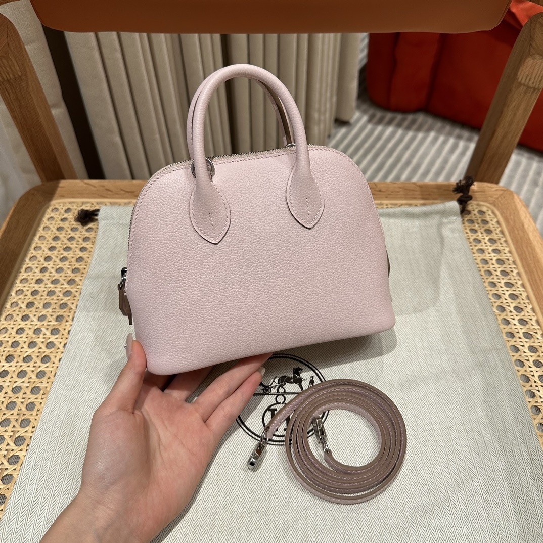 Hermès Bolide 21 Mauve pale  Evercolor
