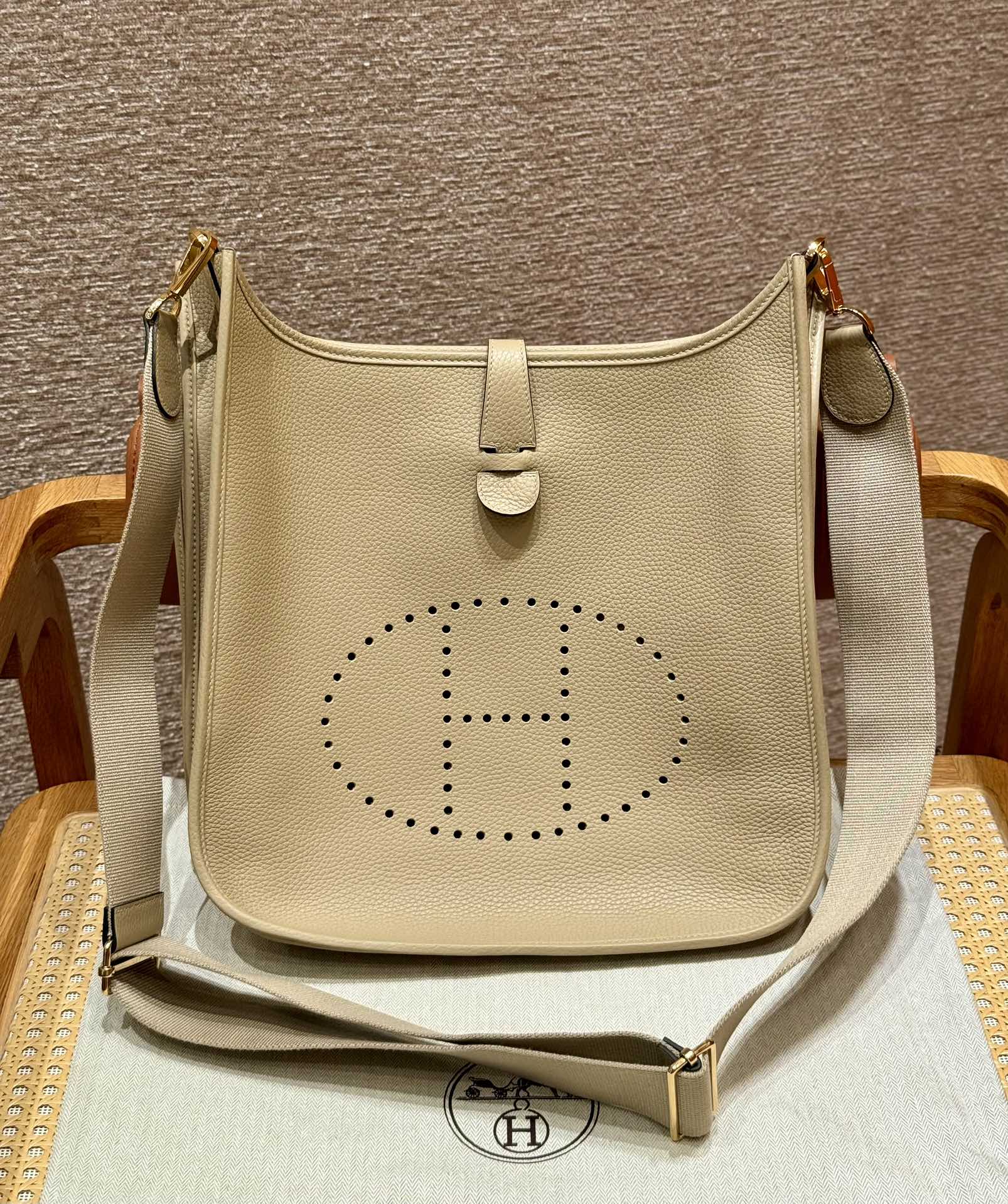 Hermès  Evelyne 29 Trench  Clemence