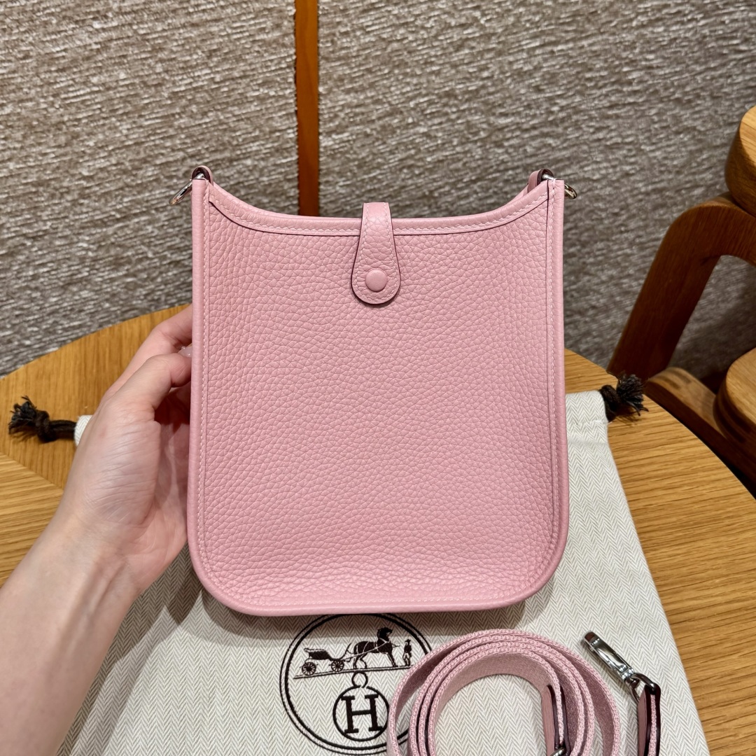 Hermès  Evelyne 16  Rose Sakura Clemence