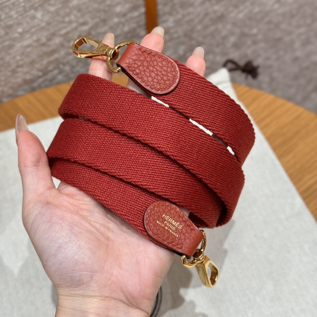 Hermès  Evelyne 16  Rouge Tomate Clemence