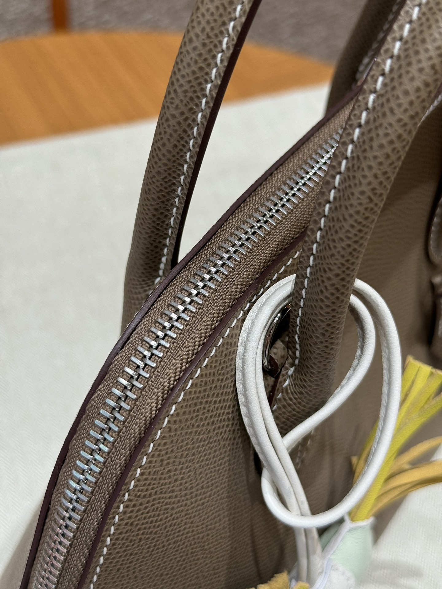 Hermès Bolide 25 Etoupe Epsom