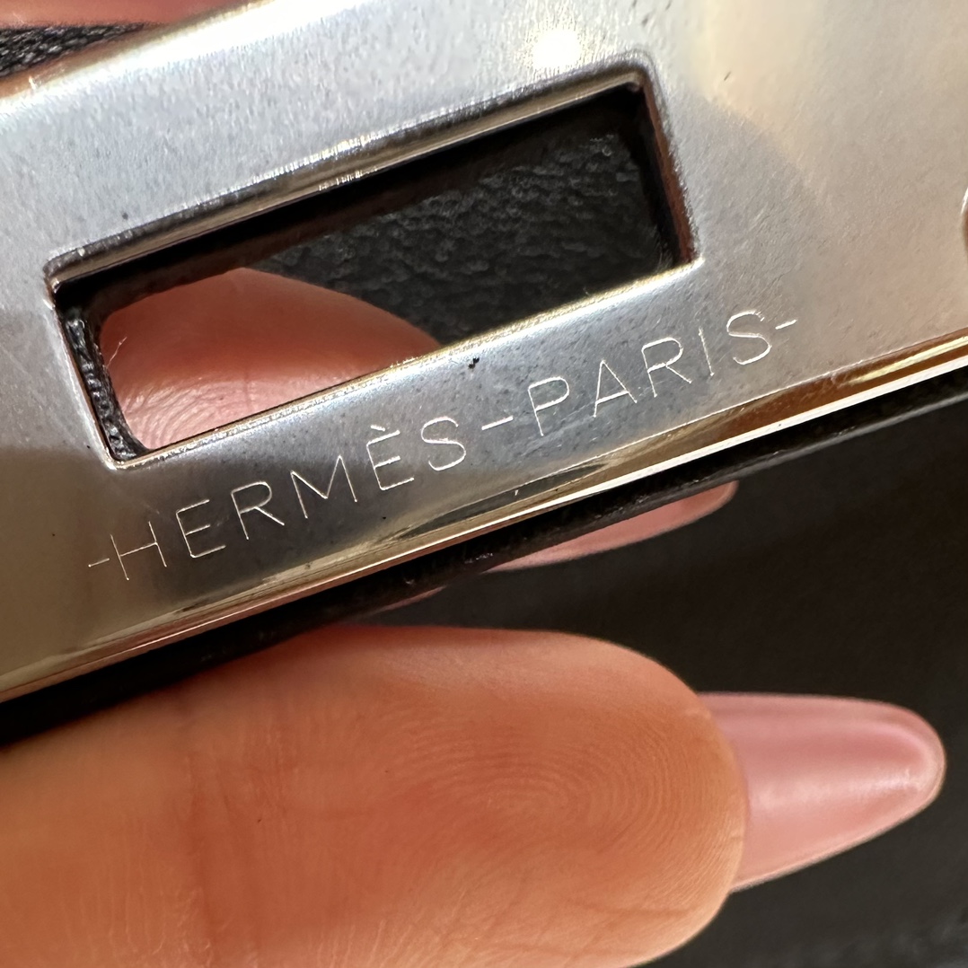 Hermès  Jypsiere 23 Noir Swift