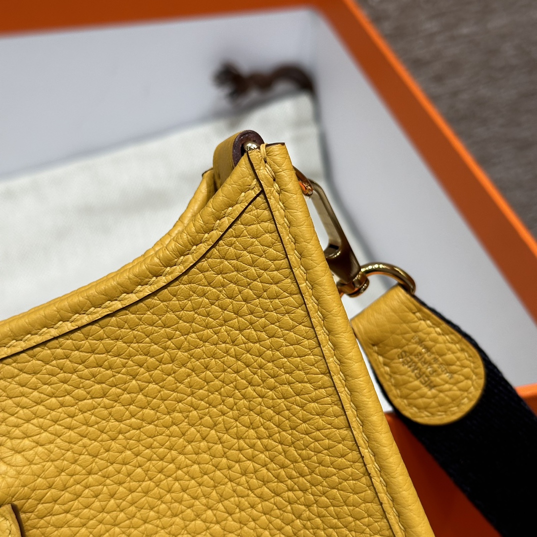 Hermès  Evelyne 16 Jaune amber  Clemence