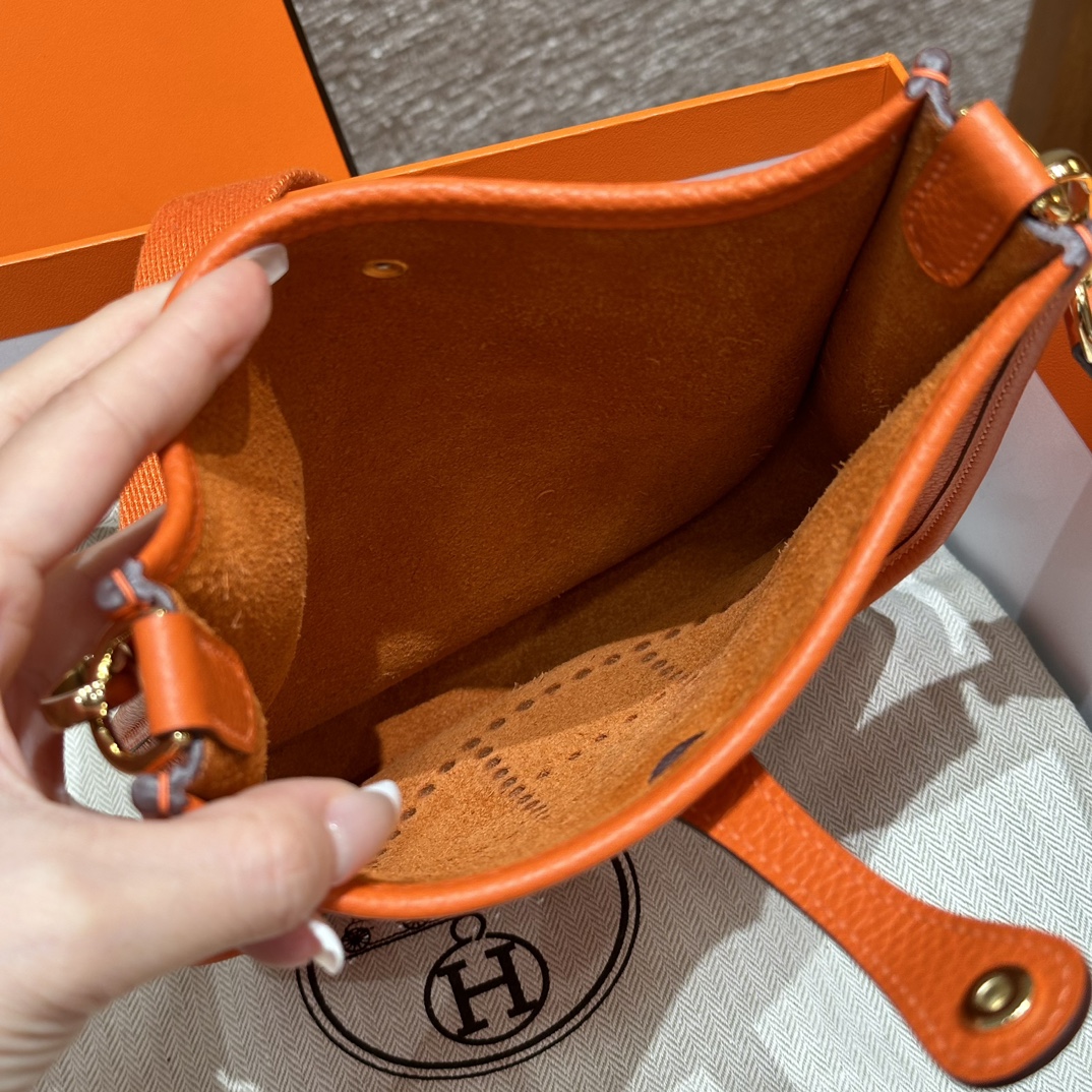 Hermès  Evelyne 16 Feu Clemence