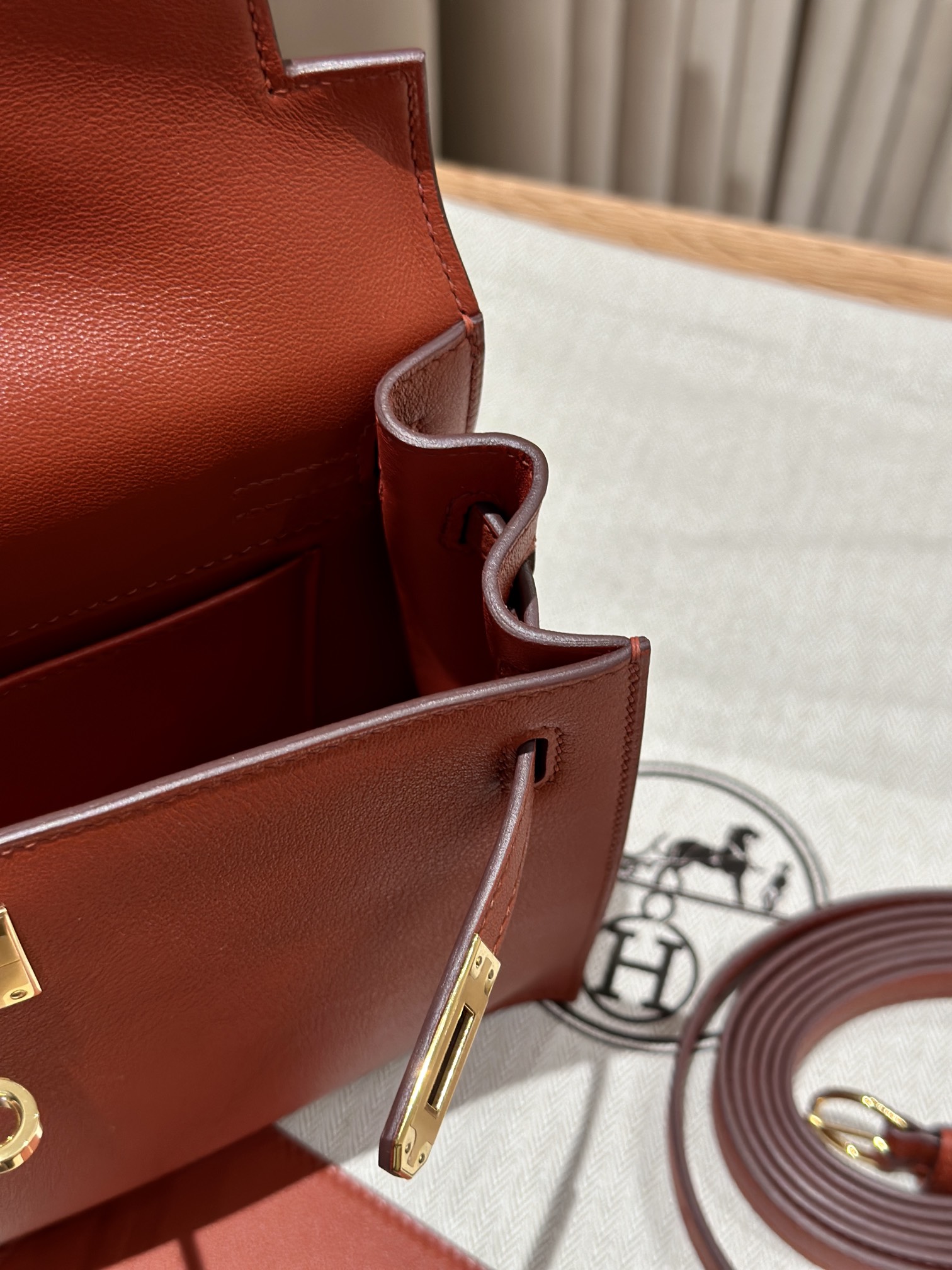 Hermès Kelly danse 22  Brique Swift