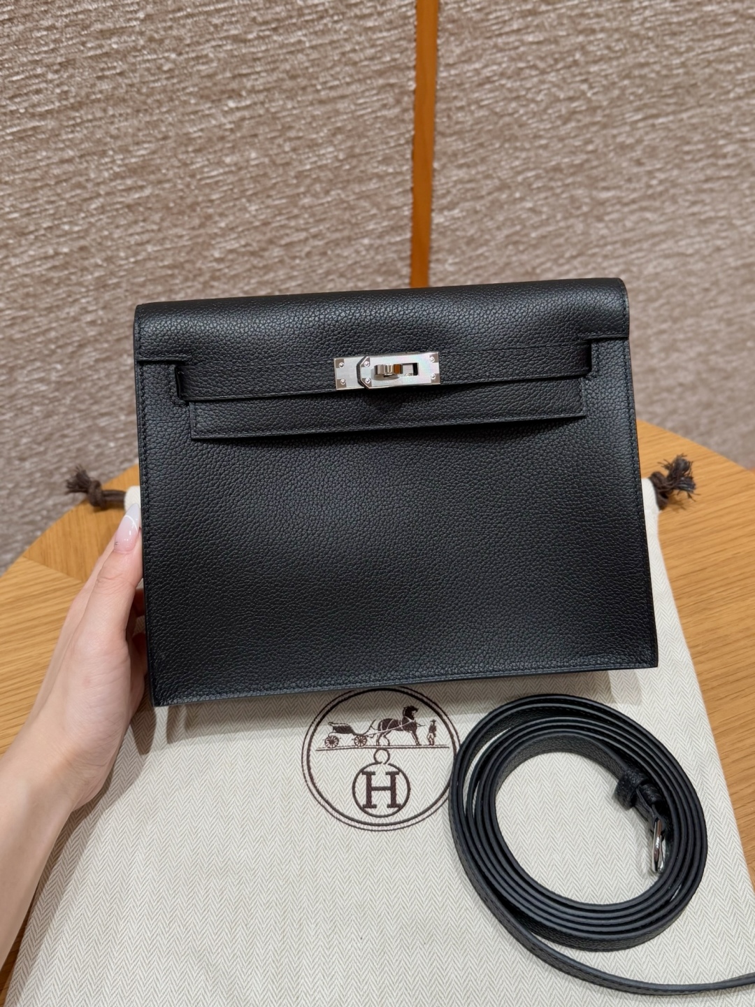 Hermès Kelly danse 22  Noir Evercolor