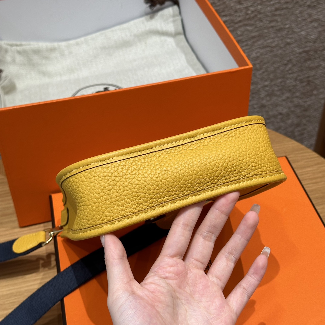 Hermès  Evelyne 16 Jaune amber  Clemence