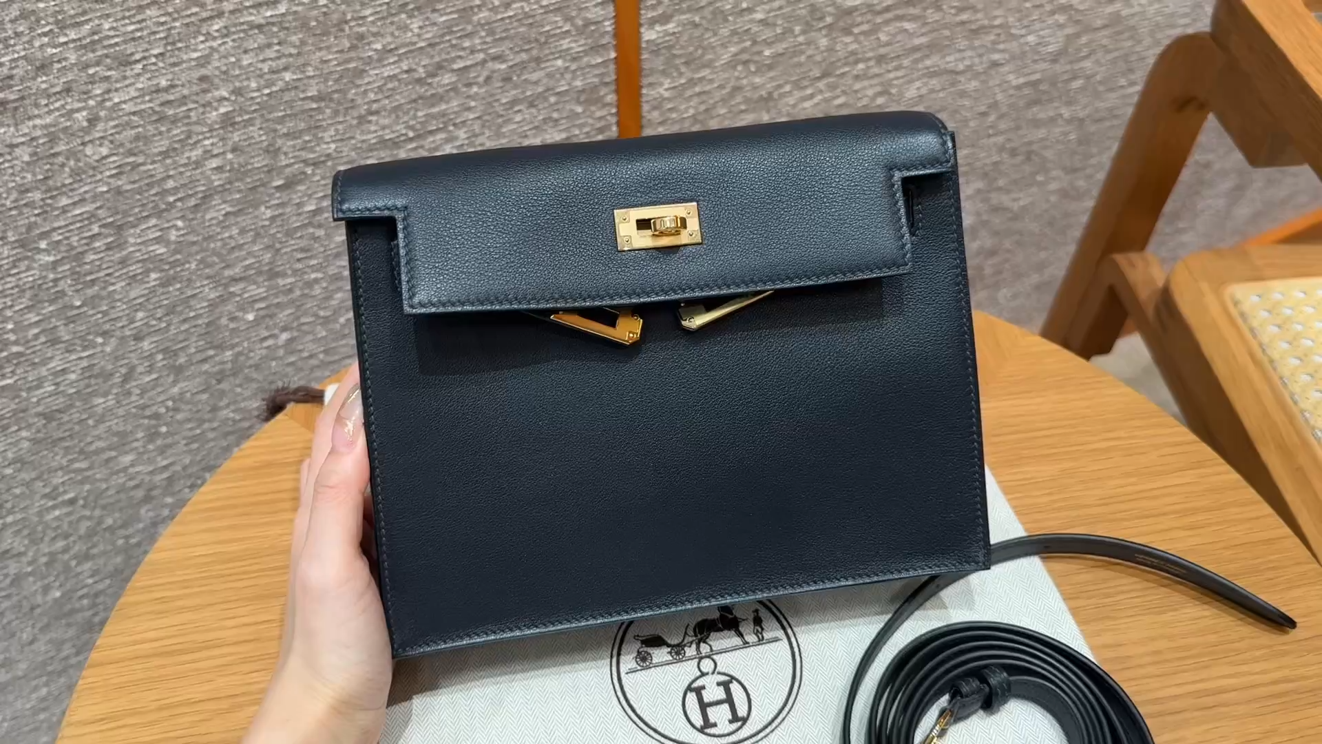 Hermès Kelly danse 22 Blue Nuit Swift