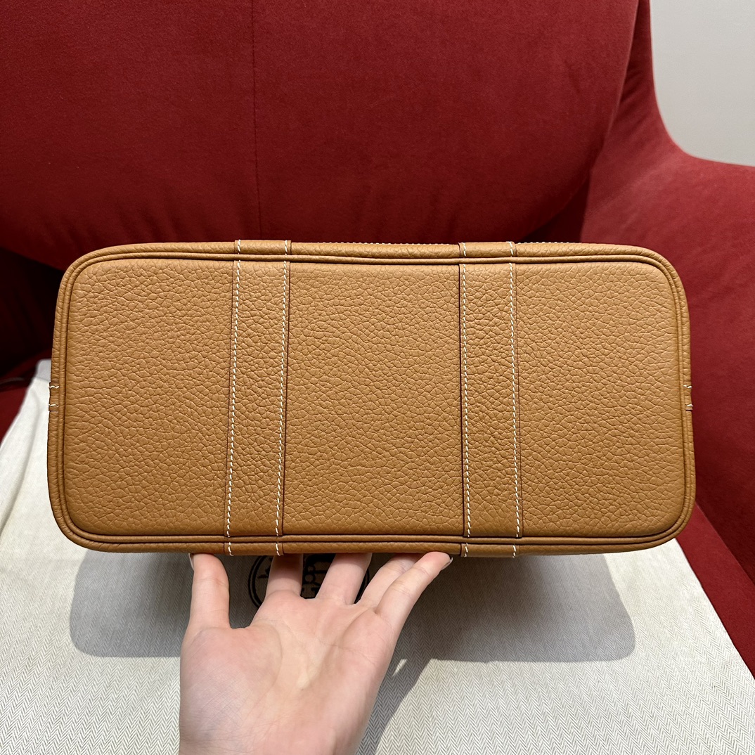 Hermès  Garden party 30  Taffy gold Clemence