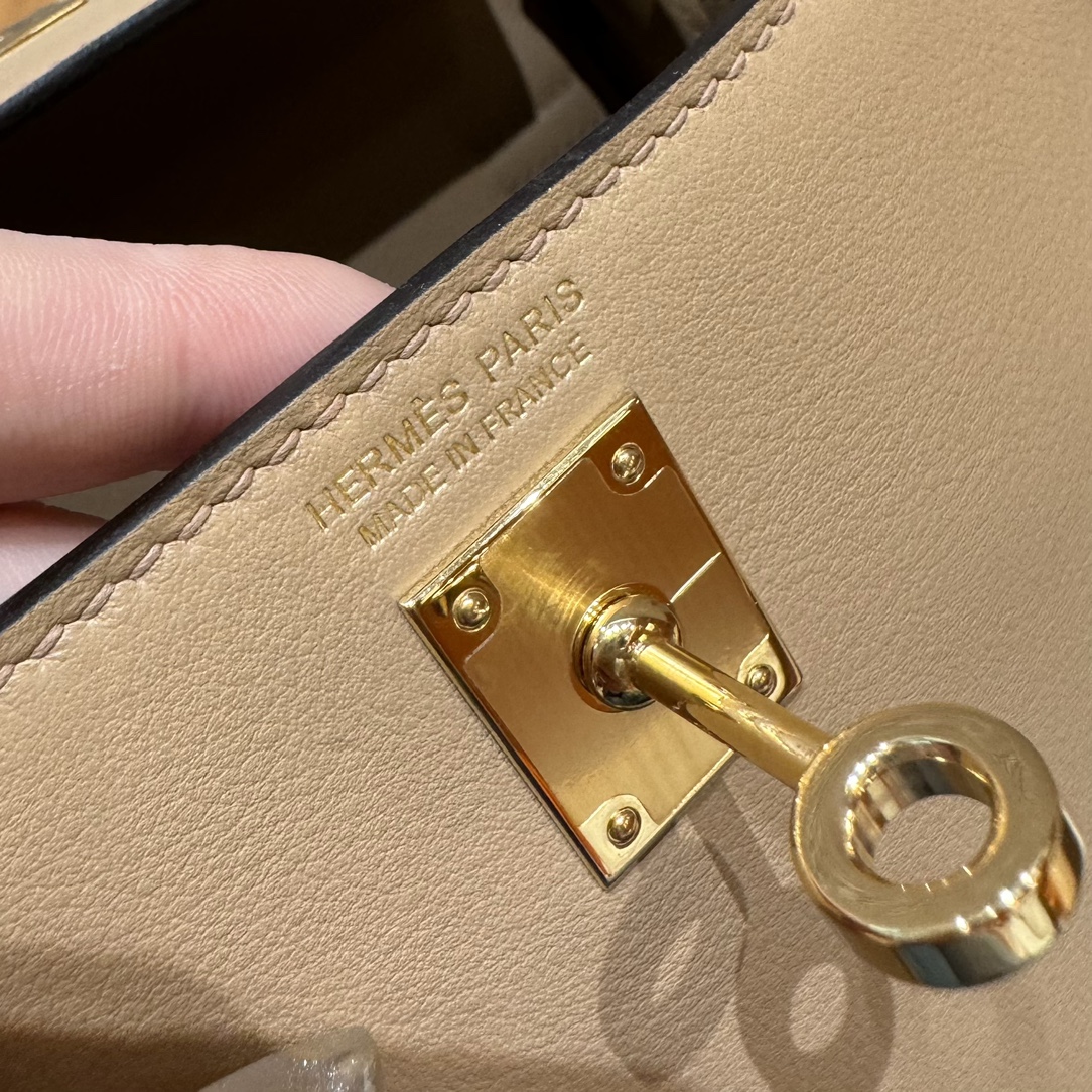 Hermès Kelly danse 22 Chai Swift