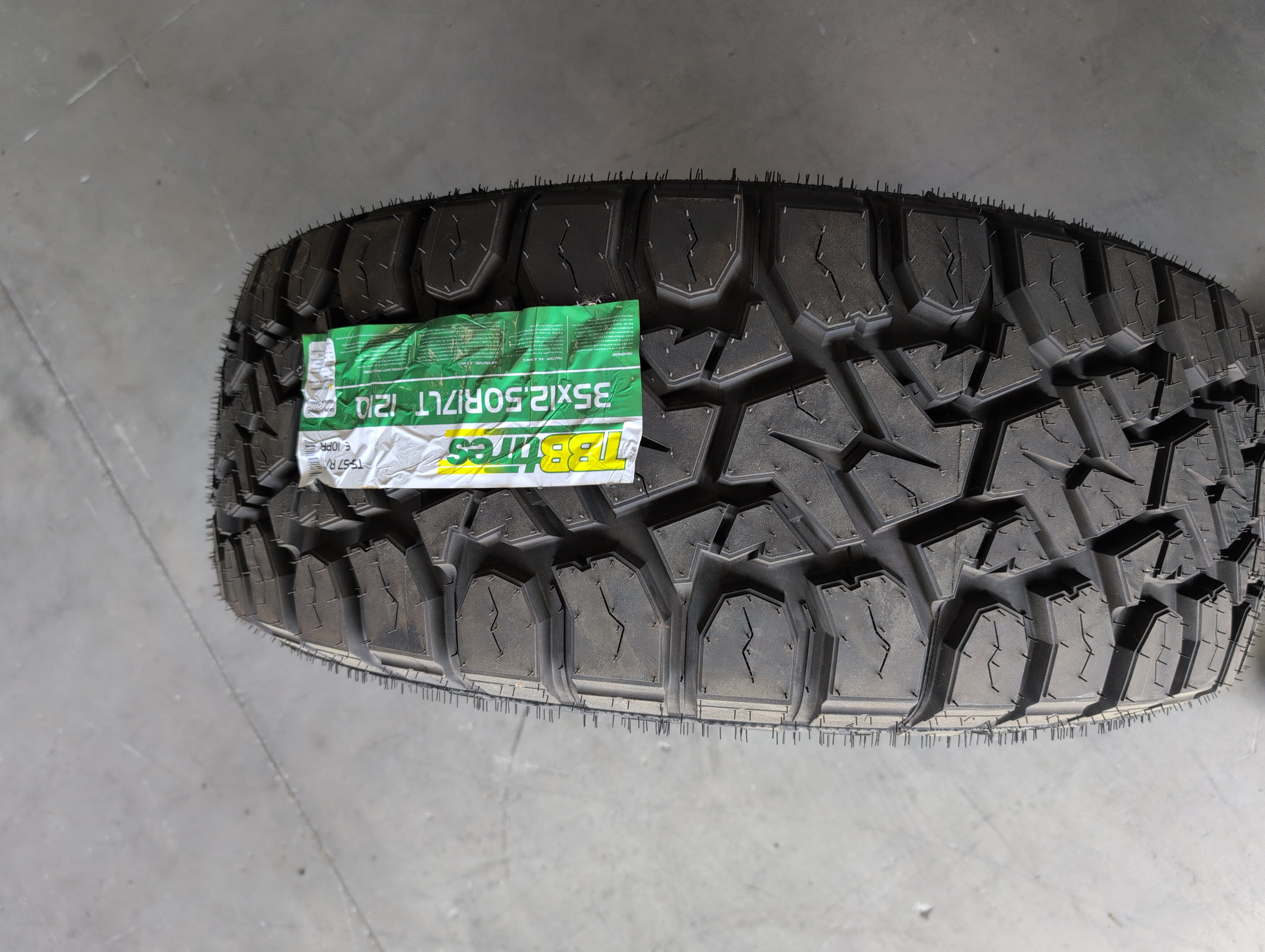 TBB TS-57 R/T:33x12.50R17,33x12.50R18,33x12.50R22,35x12.50R17,35x12.50R18,35x12.50R22,LT285/55R20,