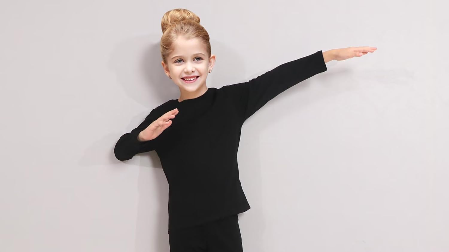 Huata 2 Packs Boys Girls T-Shirt Long Sleeve Crewneck Tee