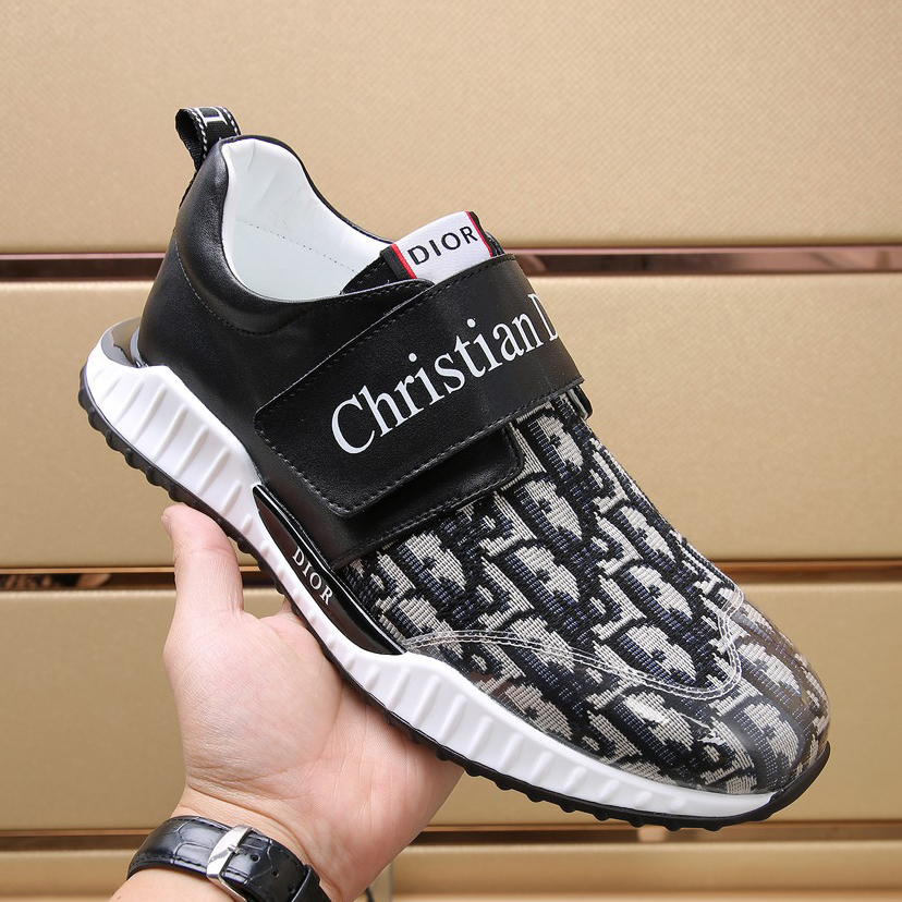 D-print Velcro sneakers XC07070602
