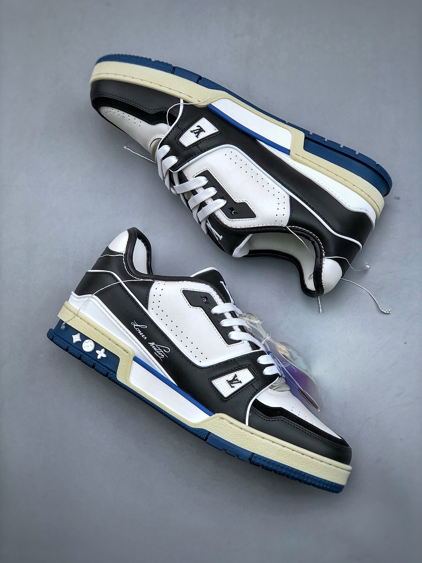 LOUIS VUITTON Trainer Low-Top Fashion Sneaker – Men’s, Black & Blue