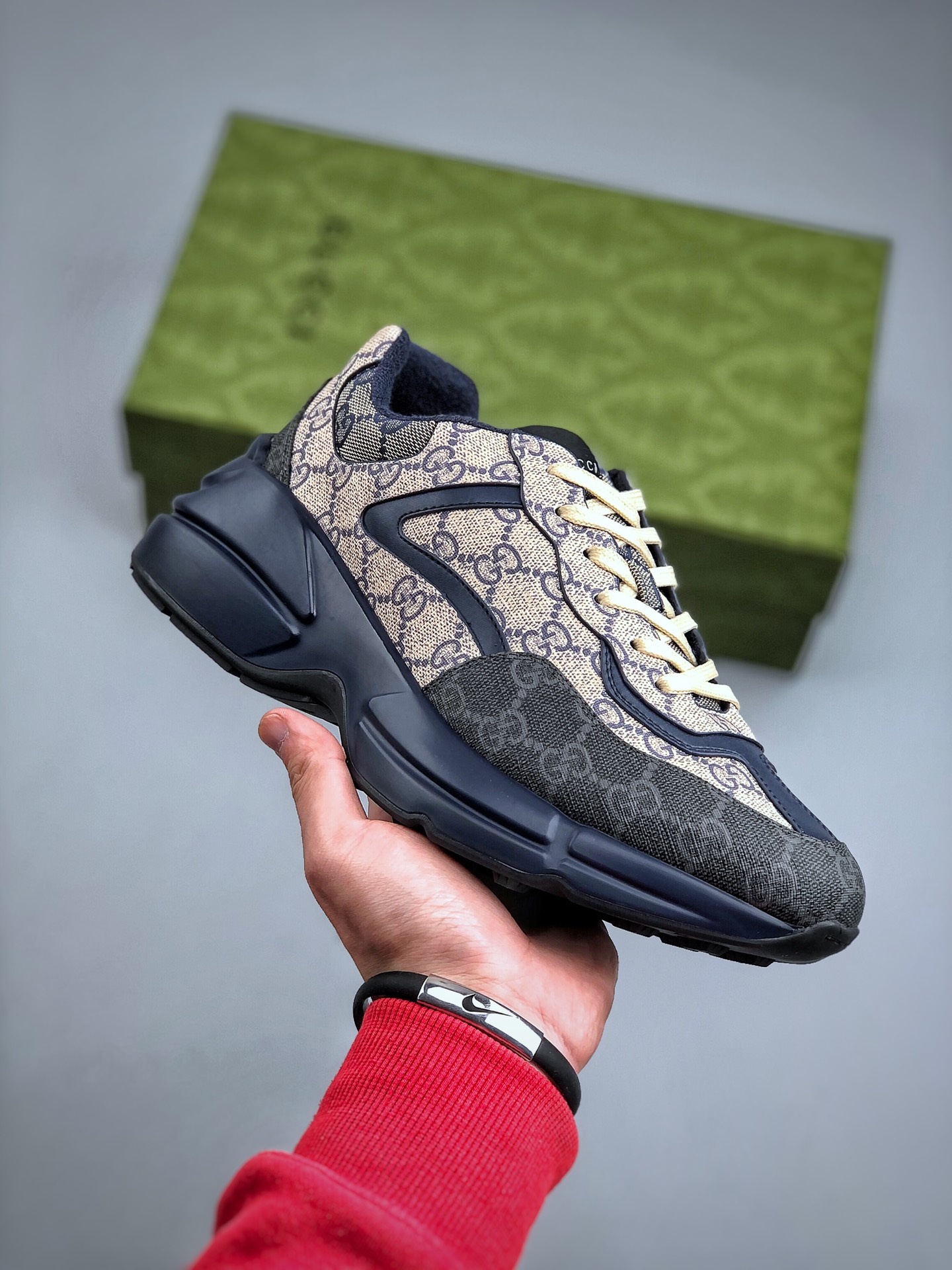 GUCCI Rhyton Fabric & Synthetic Leather Classic Durable Non-Slip Low-Top Dad Sneakers – Unisex, Off-White/Blue