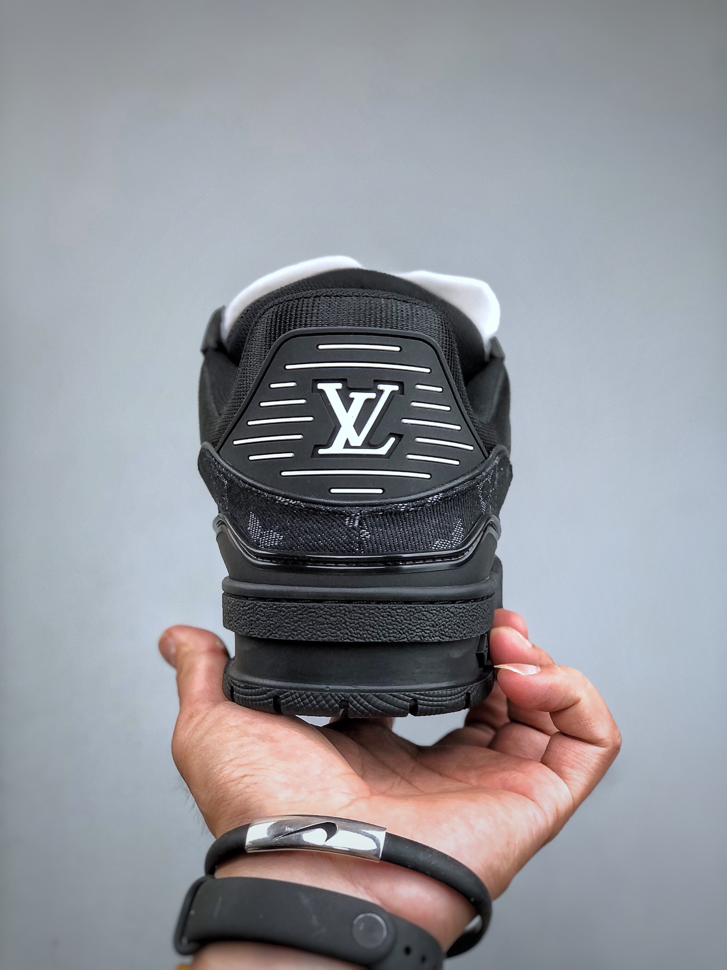 Louis Vuitton Trainer Sneakers – Men's 2025 Spring Low-Top Lace-Up in Black