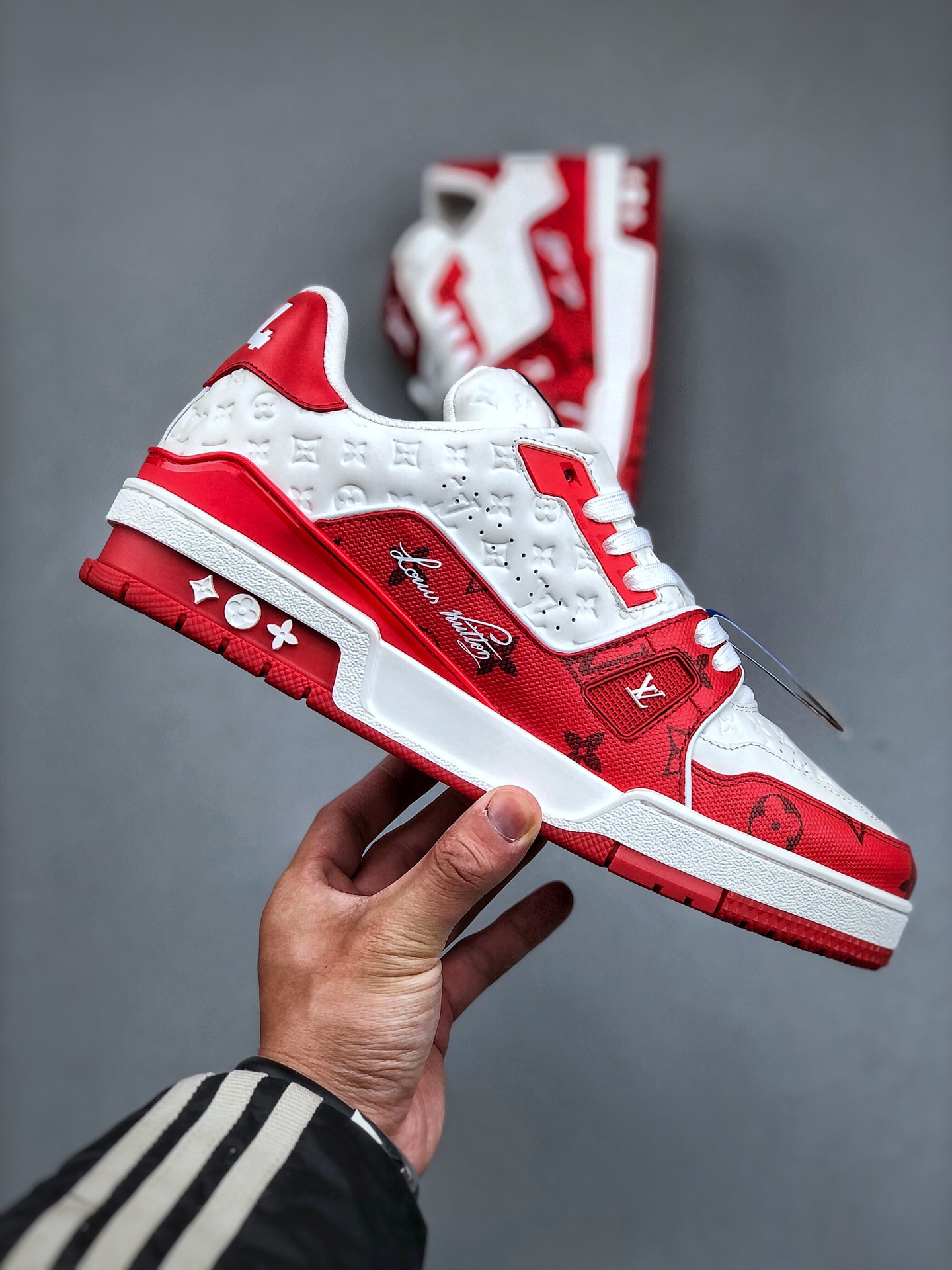 LOUIS VUITTON Trainer Leather Lace-Up Logo Street Style Low-Top Fashion Sneaker – Unisex, White & Red