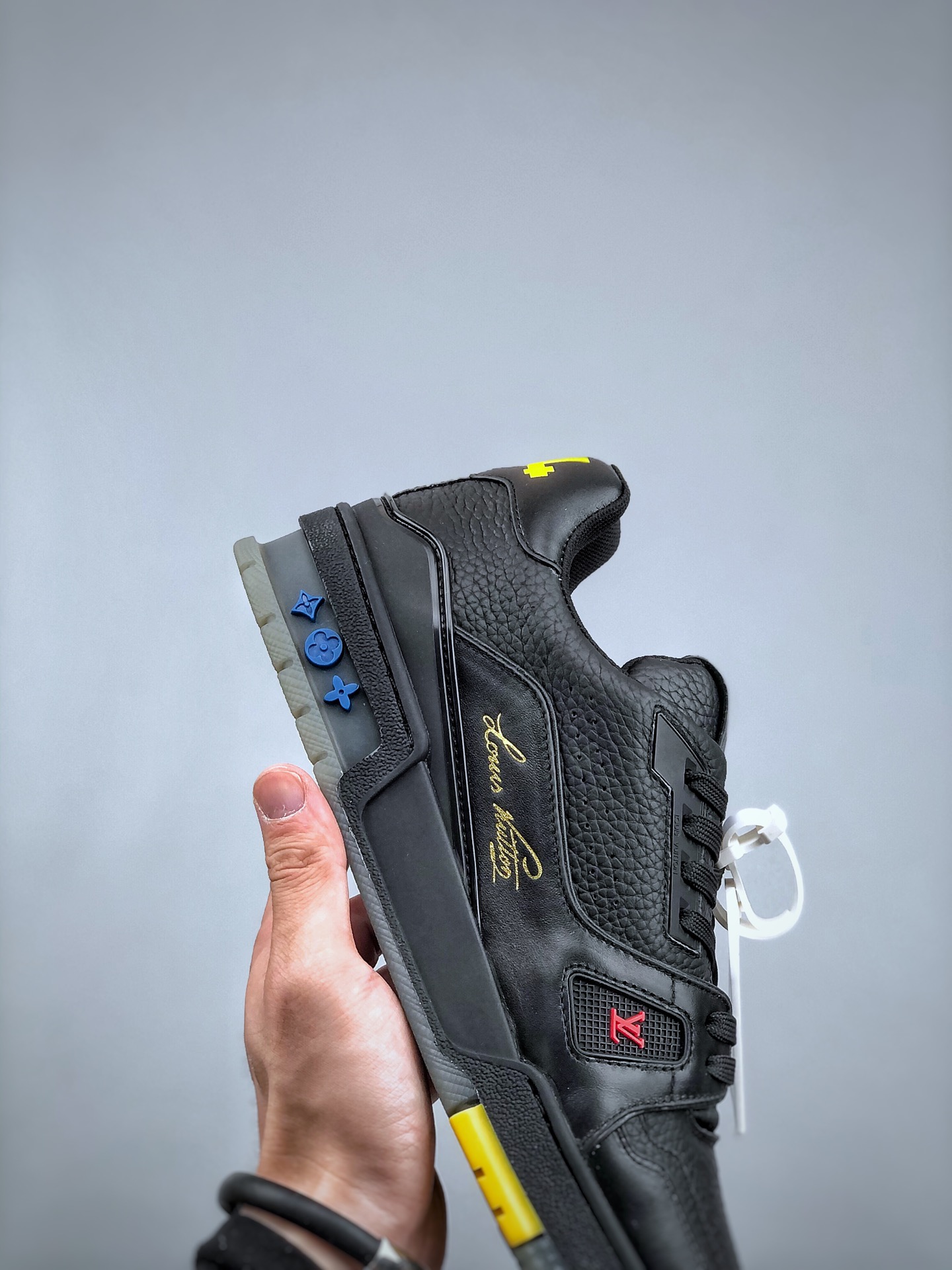 LOUIS VUITTON Trainer Leather Low-Top Fashion Sneaker – Unisex, All Black “Black Samurai”