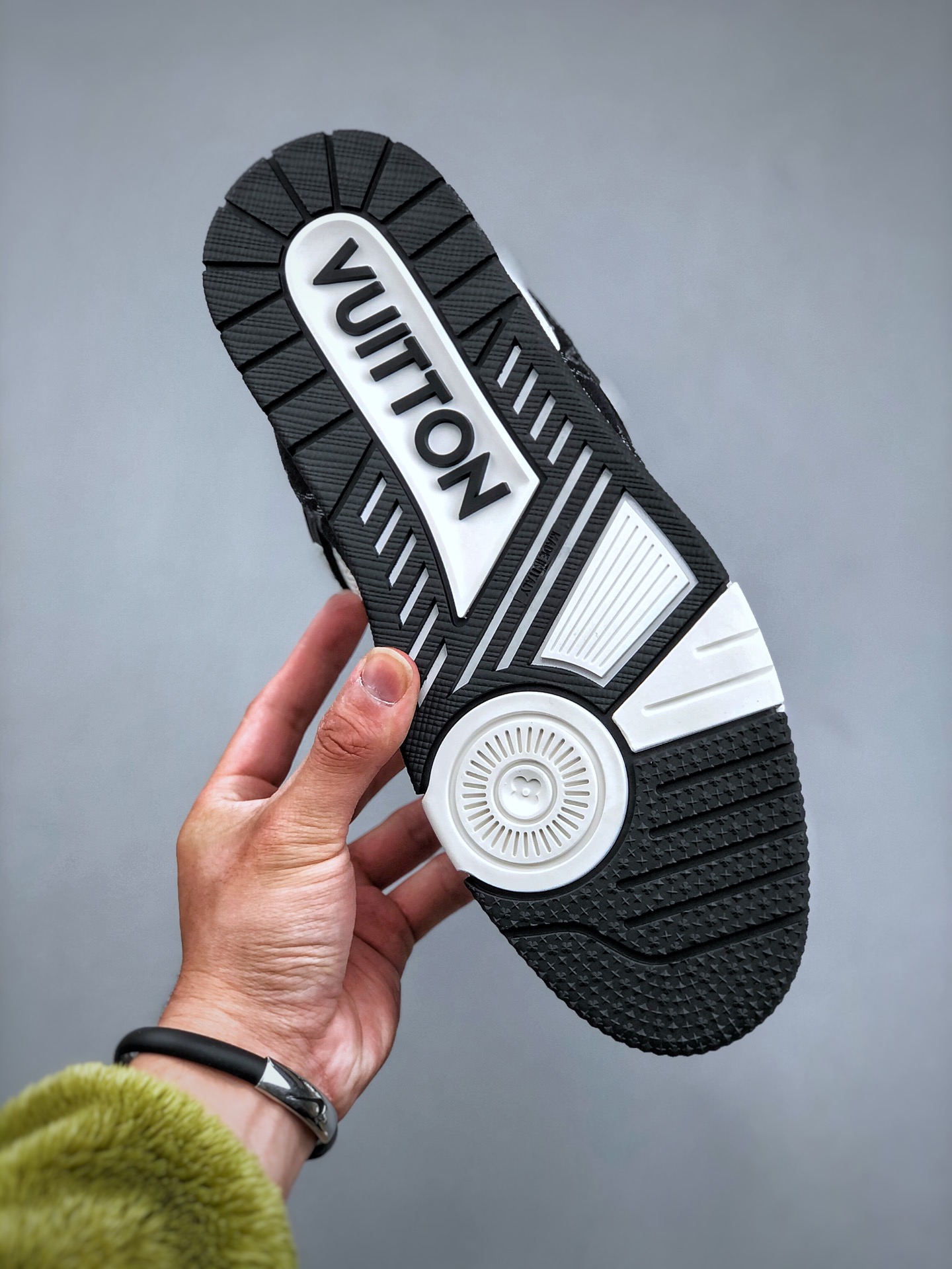 Louis Vuitton LV Trainer Sneaker Monogram Denim White black