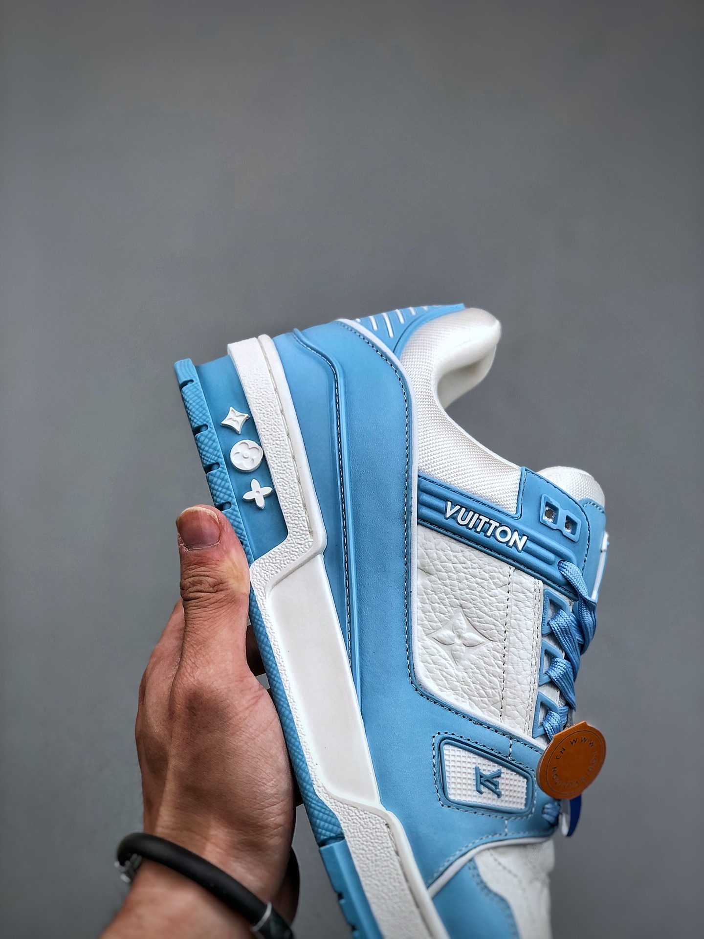 LOUIS VUITTON Trainer Embossed Leather Lace-Up Low-Top Fashion Sneaker – Unisex, Sky Blue