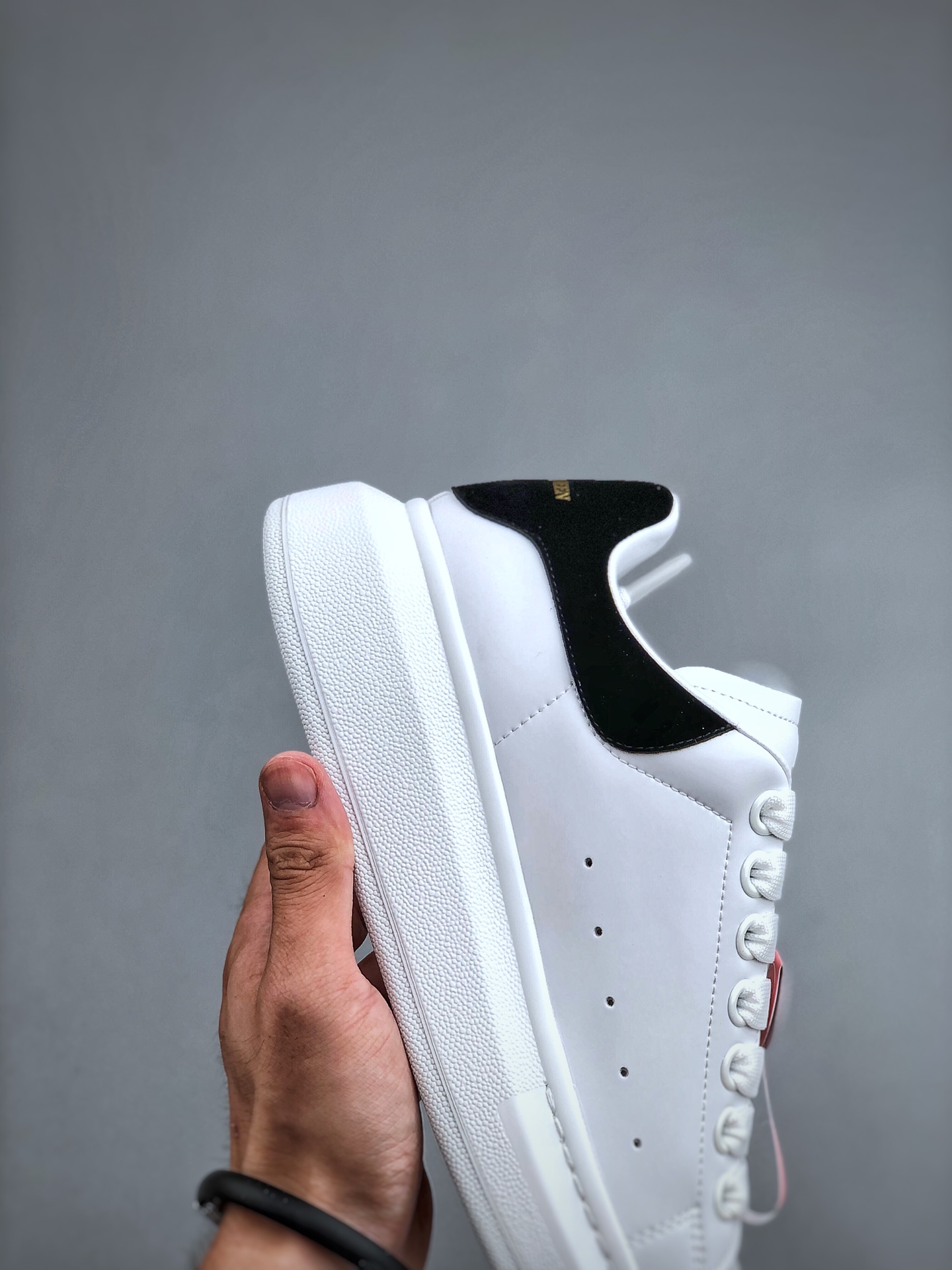 Alexander McQueen Oversized Leather Lace-Up Sneakers White/Black Heel – Unisex Low-Top