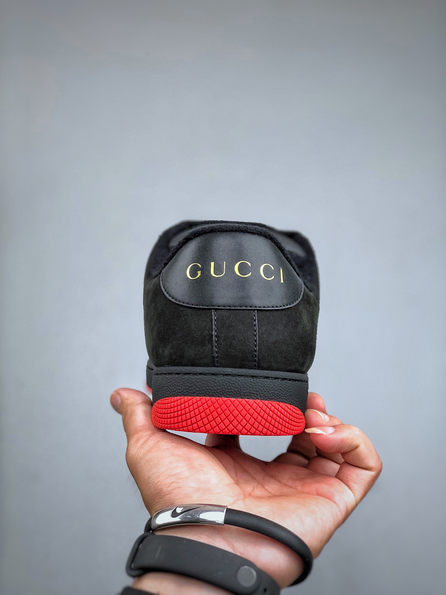 GUCCI Screener Distressed Canvas Low-Top Sneaker with Shock Absorption – Men’s Black/Red