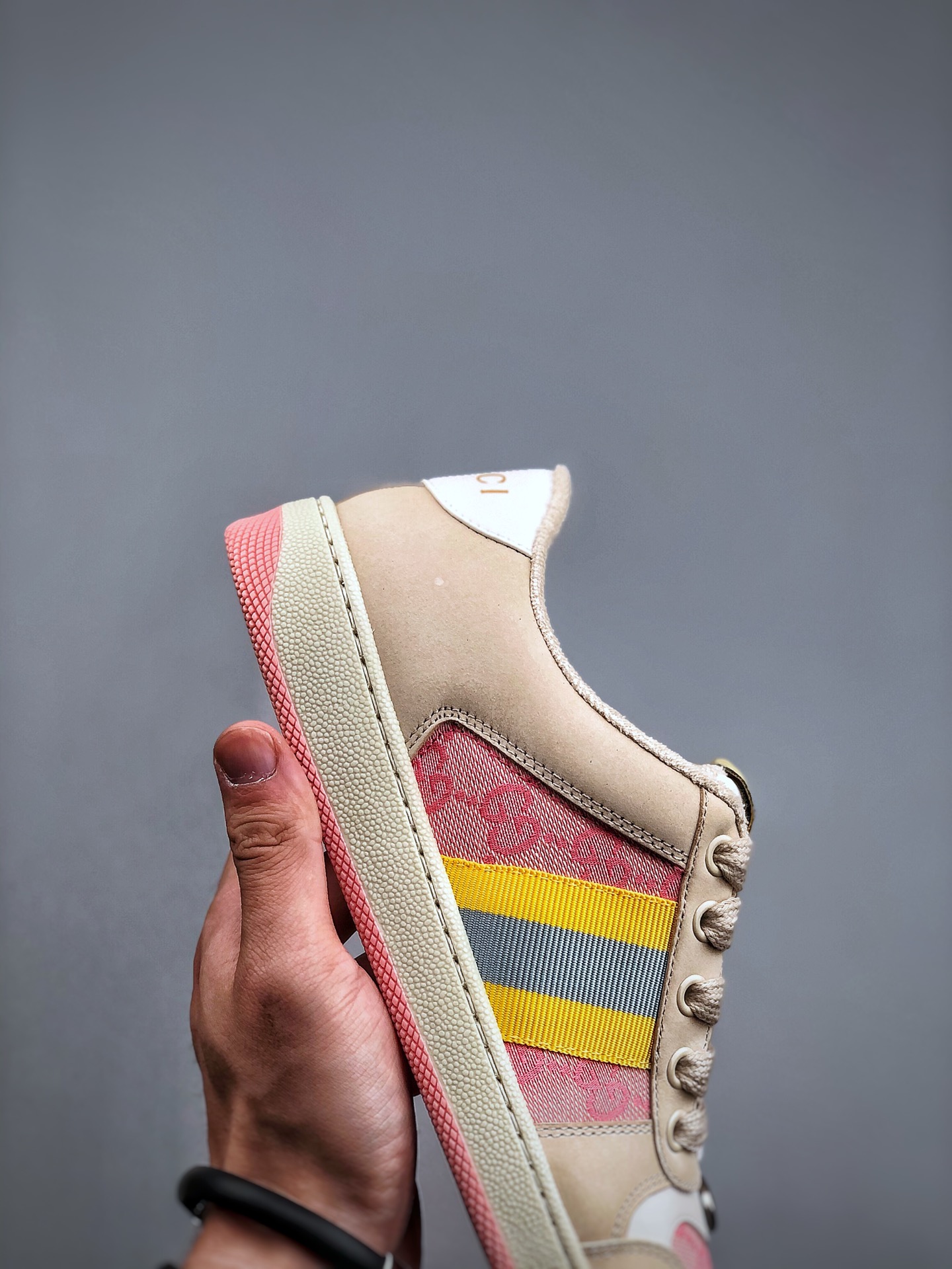 GUCCI Screener Distressed Low-Top Lace-Up Fashion Sneaker for Women – Beige