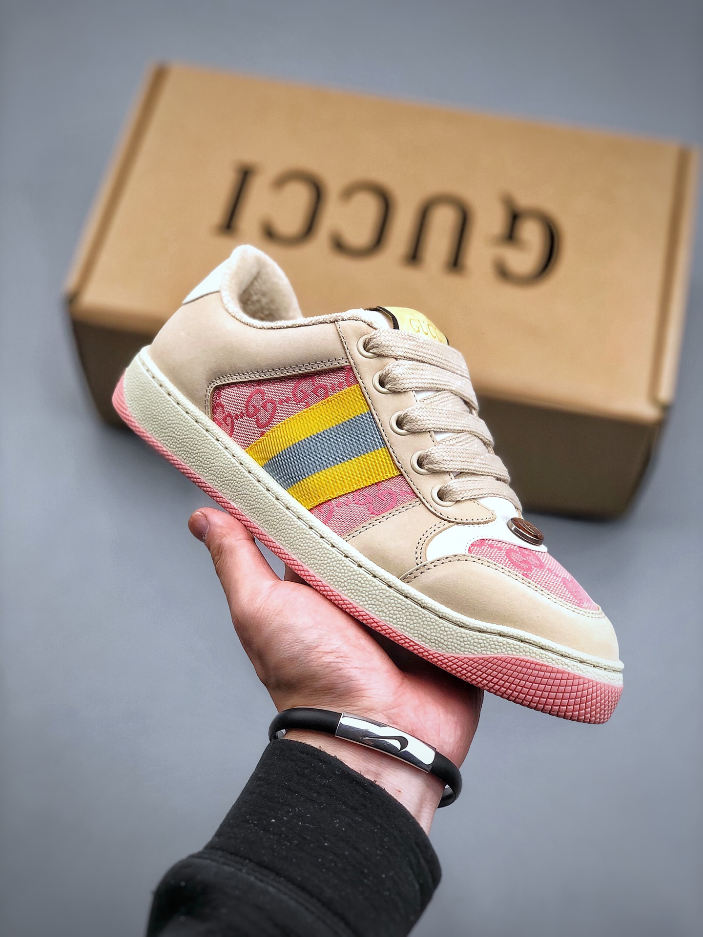 GUCCI Screener Distressed Low-Top Lace-Up Fashion Sneaker for Women – Beige
