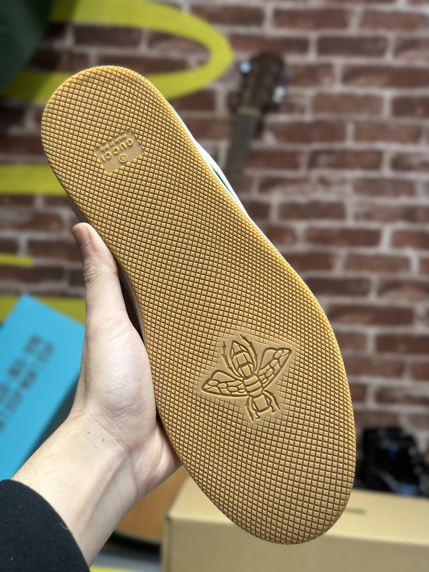 GUCCI Screener Distressed GG Enamel & Multicolor Print Low-Top Sneaker – Red/Blue (Unisex)