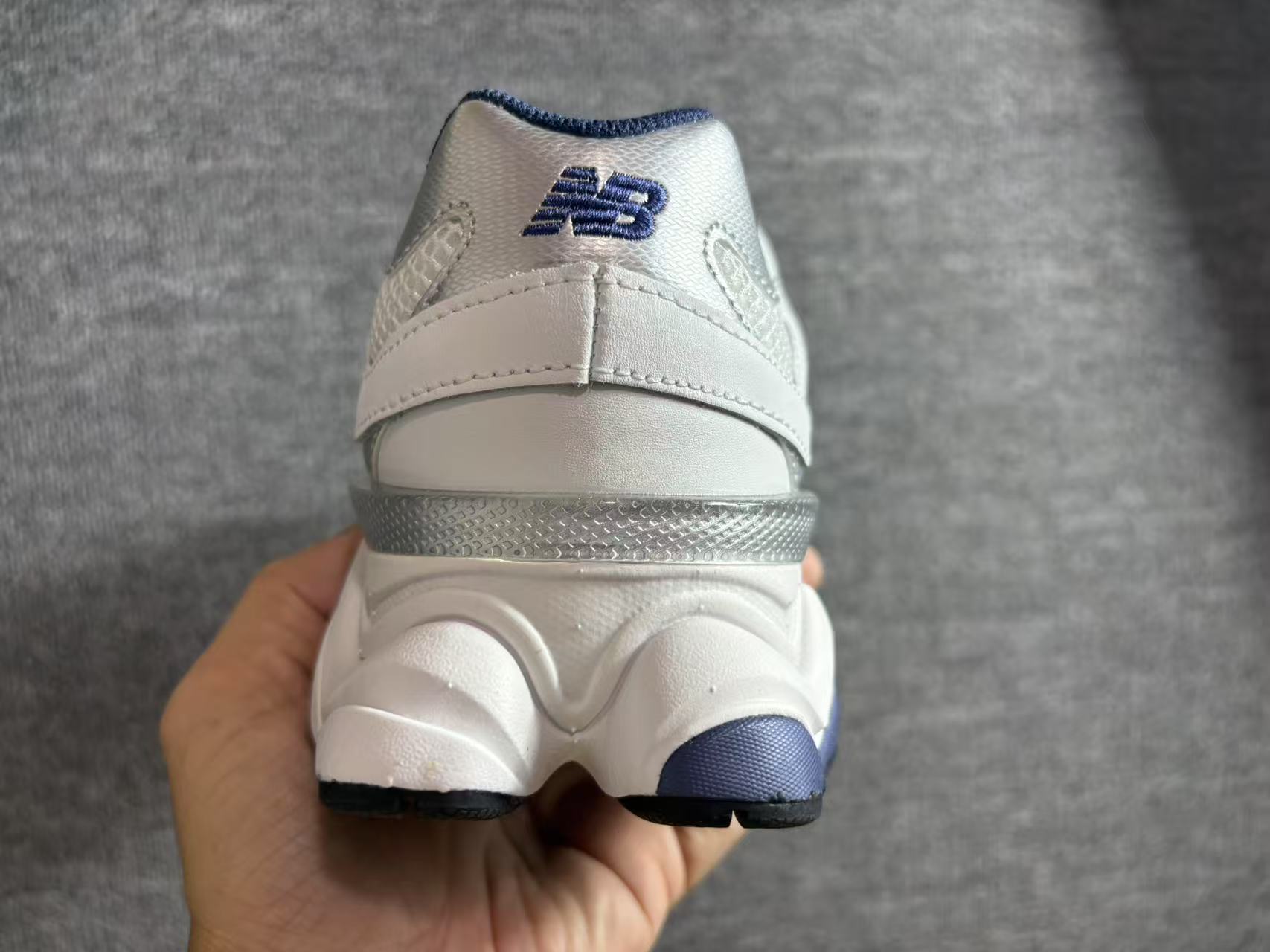 New Balance 9060 Wide Fit Sneakers – Men's & Women's Low-Top Urban Running Shoes – Blue/White/Silver