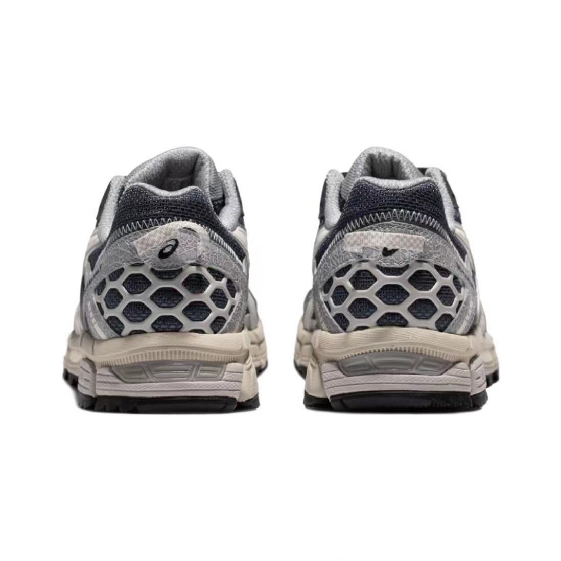 ASICS Gel-Kahana 8 Unisex Low-Top Trail Running Shoes – Gray, Black & Brown | Comfortable, Durable & Breathable with AHAR+ Outsole