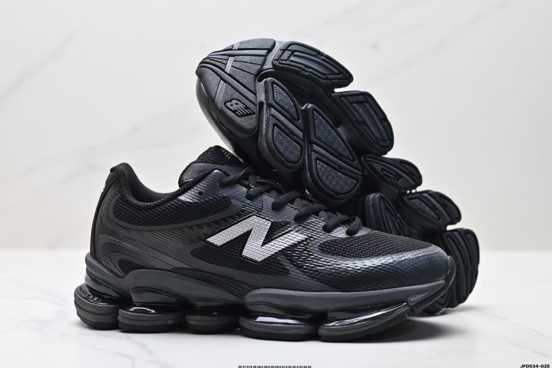 New Balance NB 2000 Unisex Low-Top Sneakers – Black | Comfortable, Everyday Wear with Durable Grip