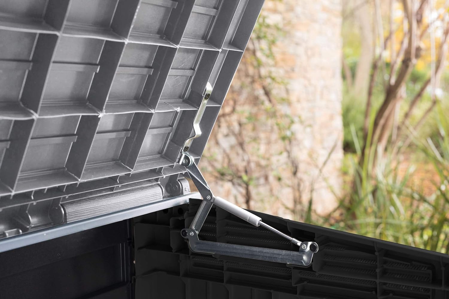 Keter 249319 Store it Out Nova Outdoor Garden Storage Shed, 32 x 71.5 x 113.5 cm