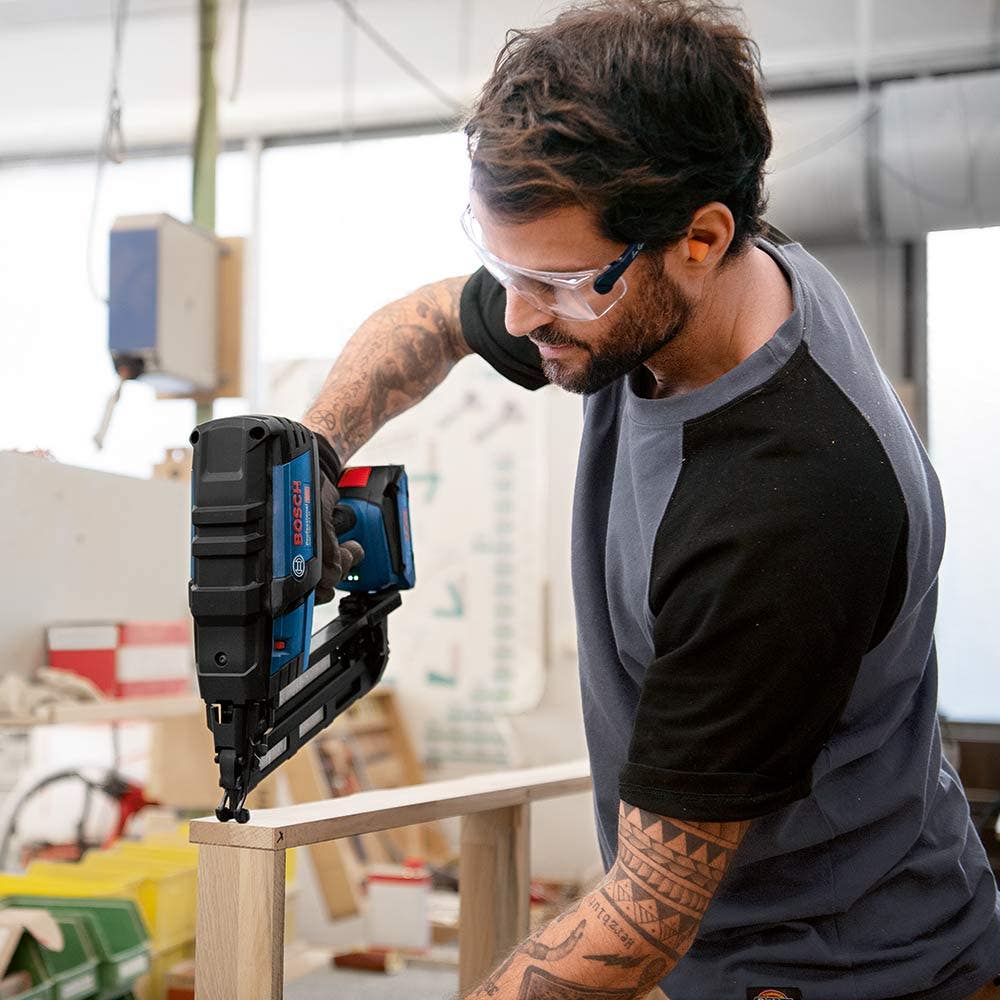 BOSCH 18V 32-64mm Finisher Nailer Skin GNH 18V-64 M 0.601.481.040