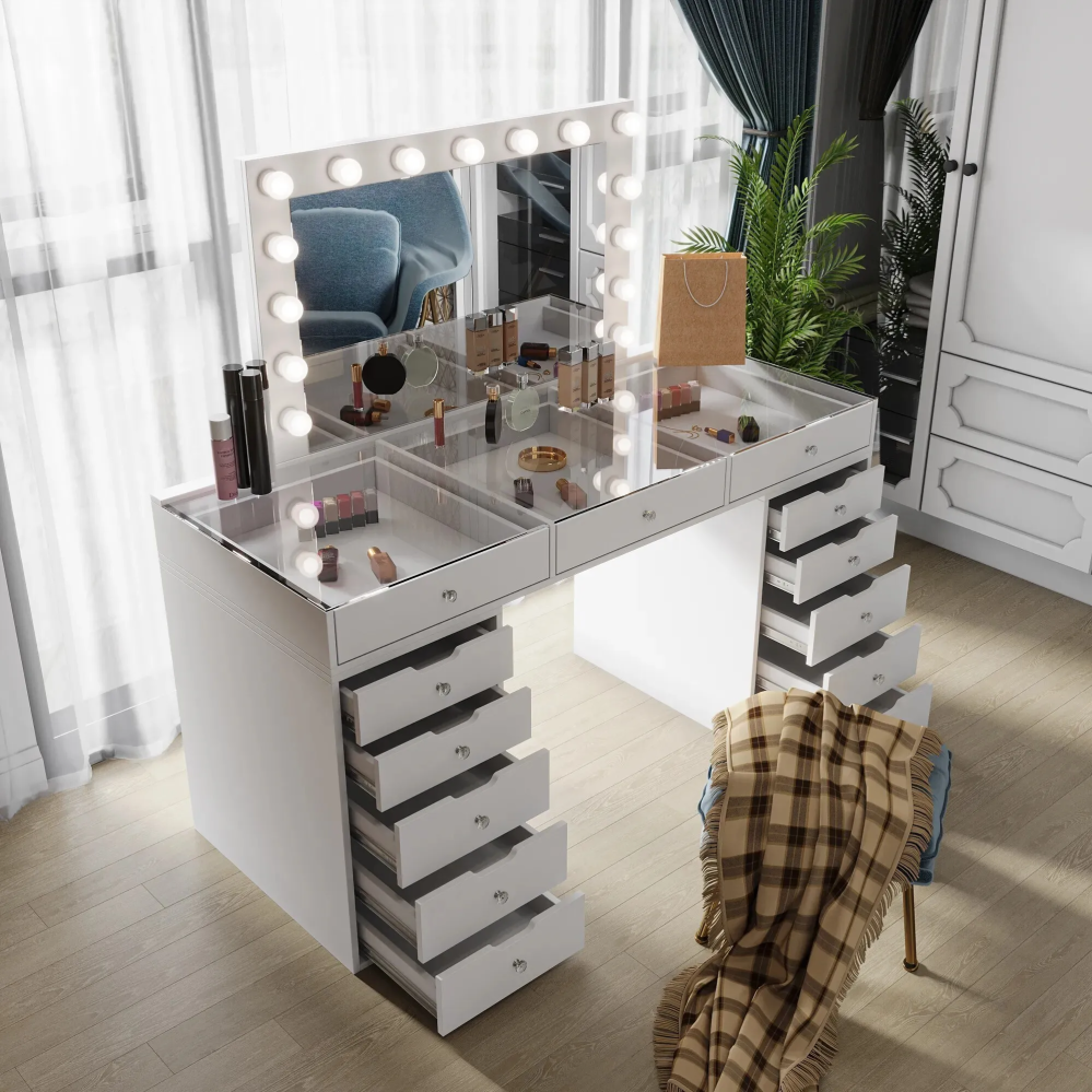 Multifunctional dressing mirror dressing table
