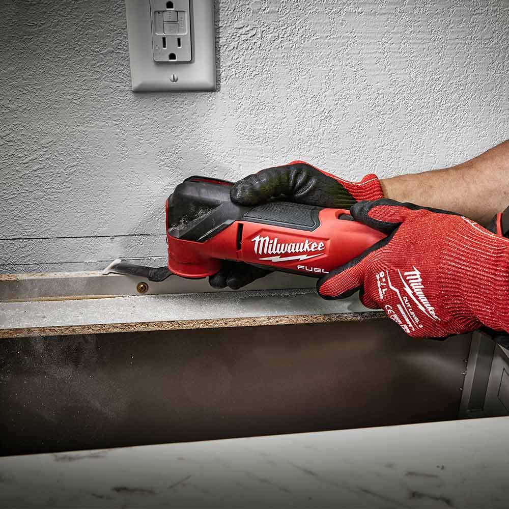 MILWAUKEE 18V FUEL™ Brushless Oscillating Multi-Tool Skin M18FMT-0