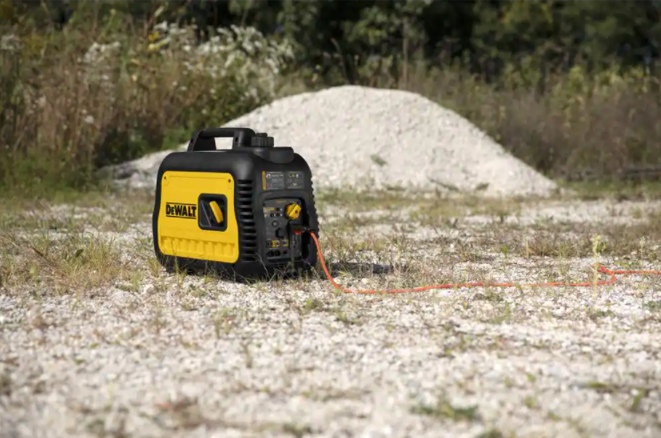 DEWALT Ultra Quiet 2200-Watt Recoil-Start Gas-Powered Inverter Generator with Auto Throttle & CO-PROTECT Technology, 50-ST