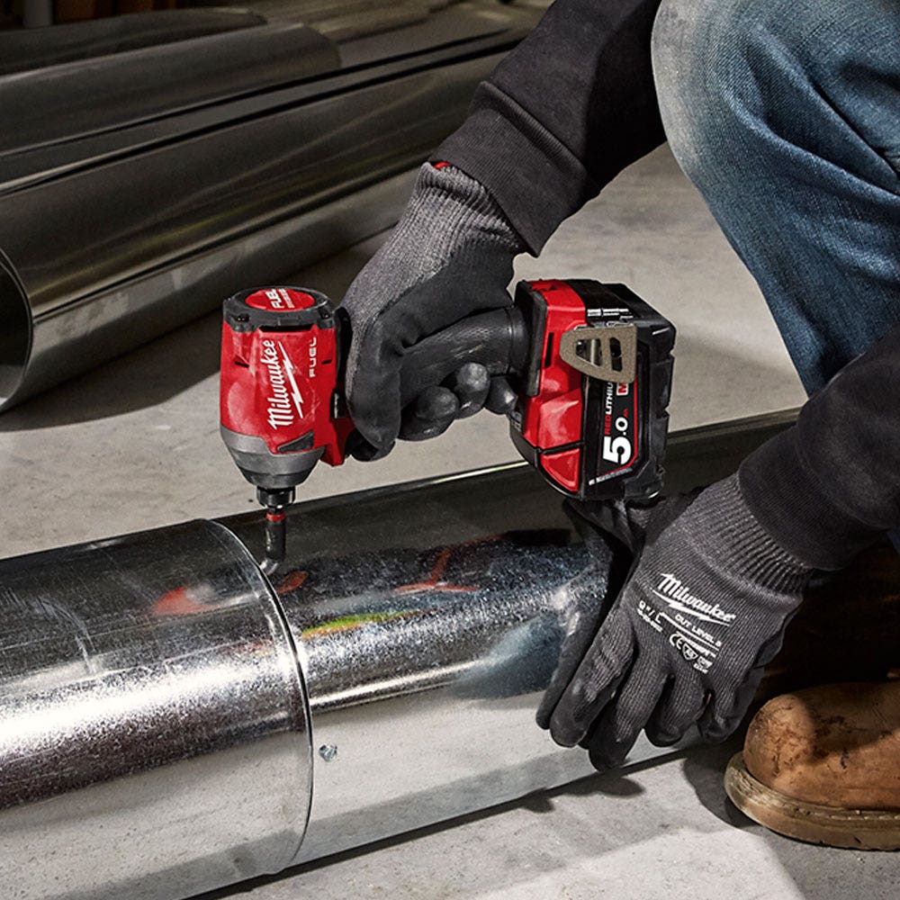 MILWAUKEE 18V Fuel™ 1/4" Hex Impact Driver Skin M18FID2-0