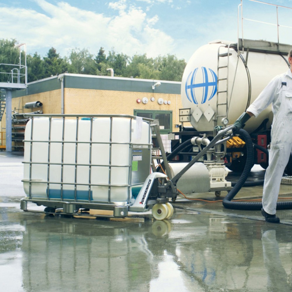 Jungheinrich AM G20 Galvinox hand pallet truck, 950 mm fork length, nylon