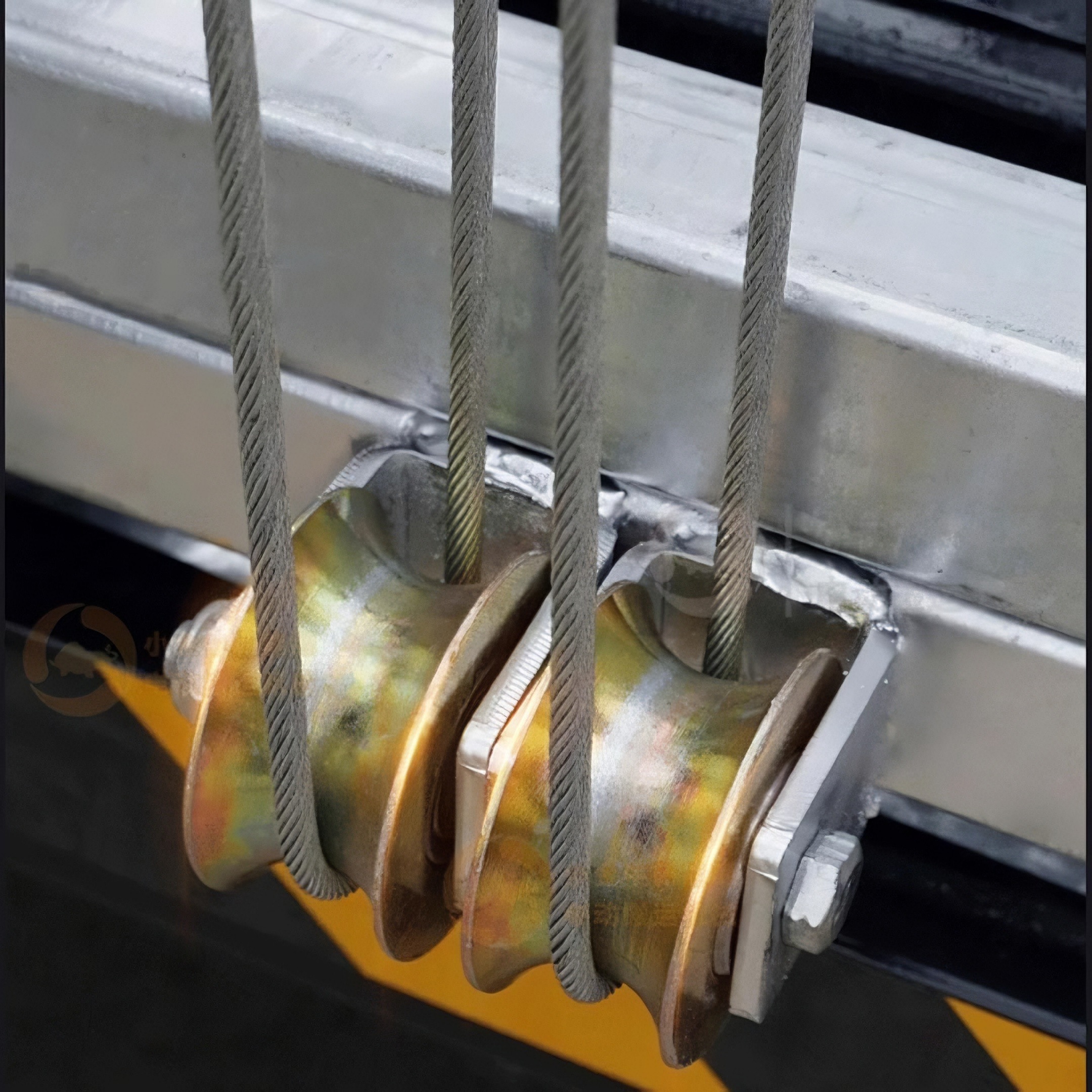 Electric Scaffolding Mobile Folding Electric Scaffolding Elevator Lifting Platform(Load 1000Kg)