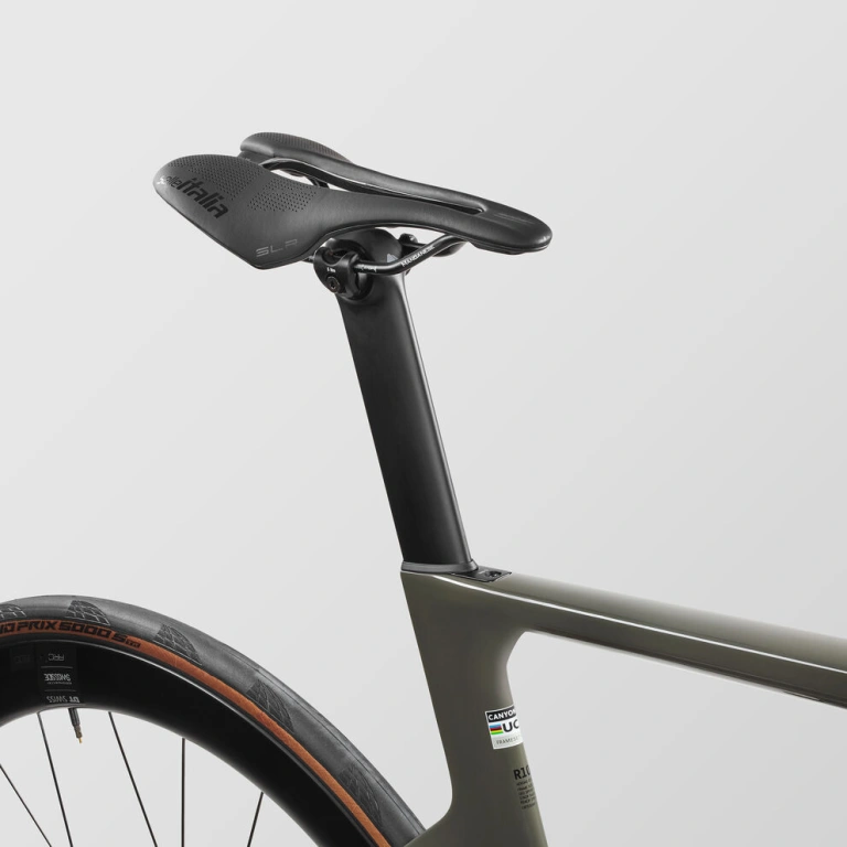 Canyon Aeroad CF SLX 7 AXS