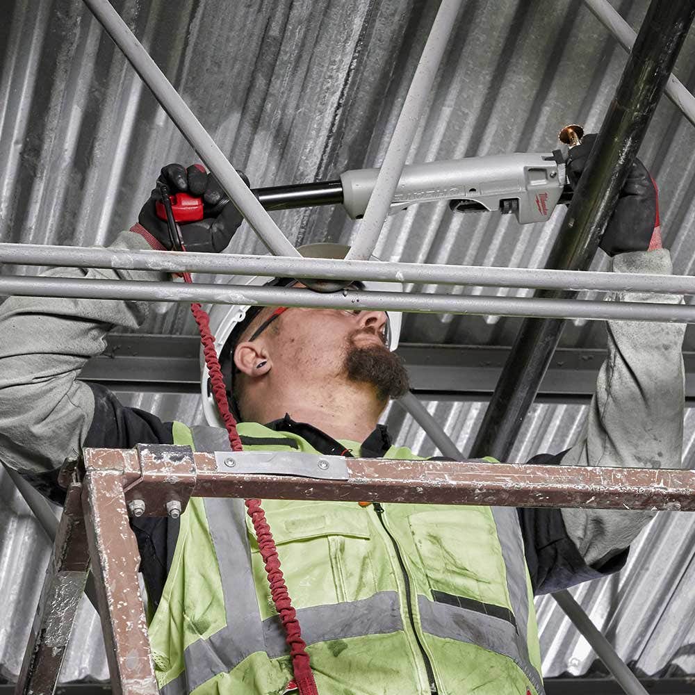 MILWAUKEE Cheater Aluminum Pipe Wrench 48227318