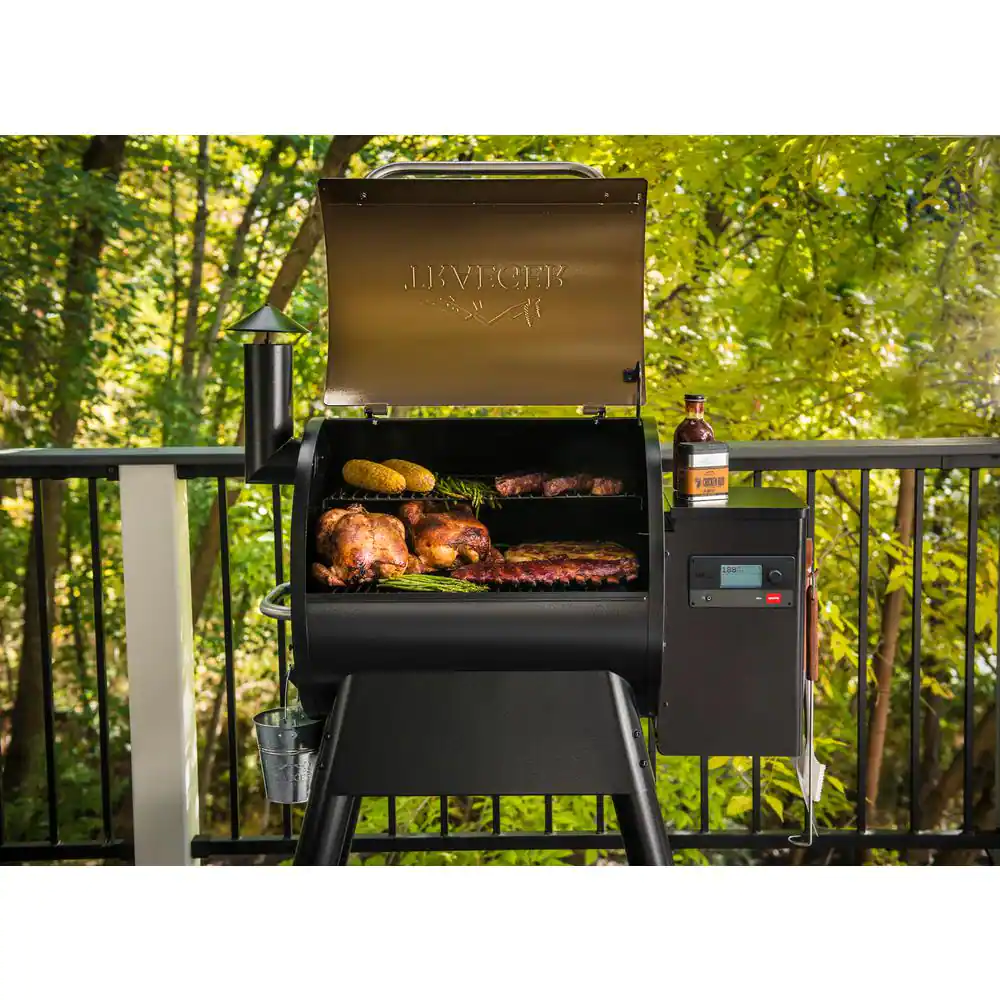 Pro 575 Wifi Pellet Grill and Smoker in Bronze