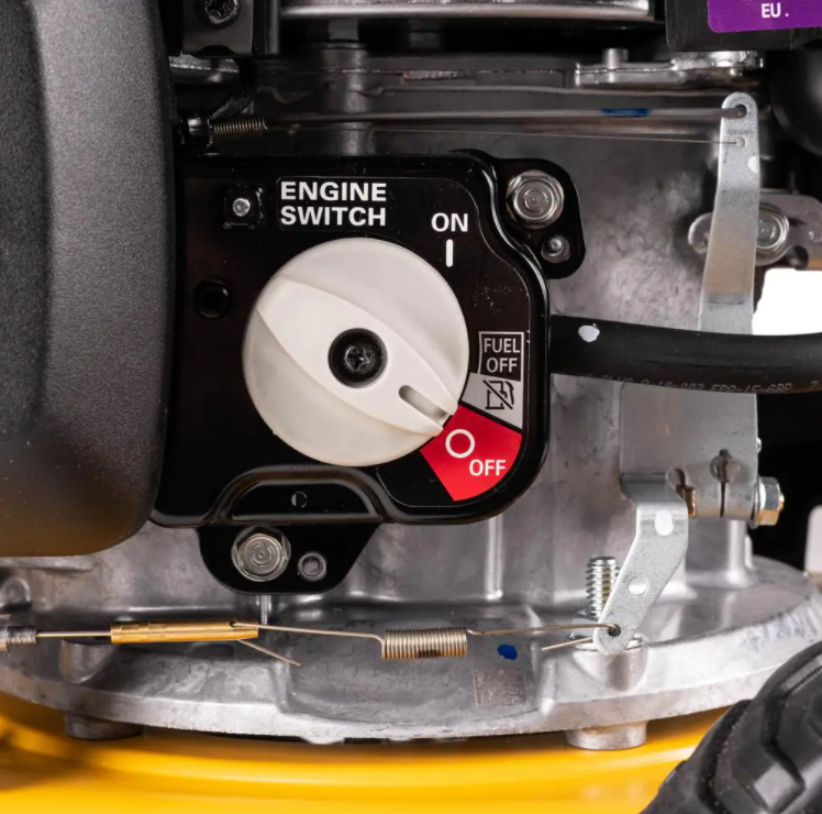 DEWALT 3300 PSI 2.4 GPM Gas Cold Water Pressure Washer with HONDA GCV200 Engine