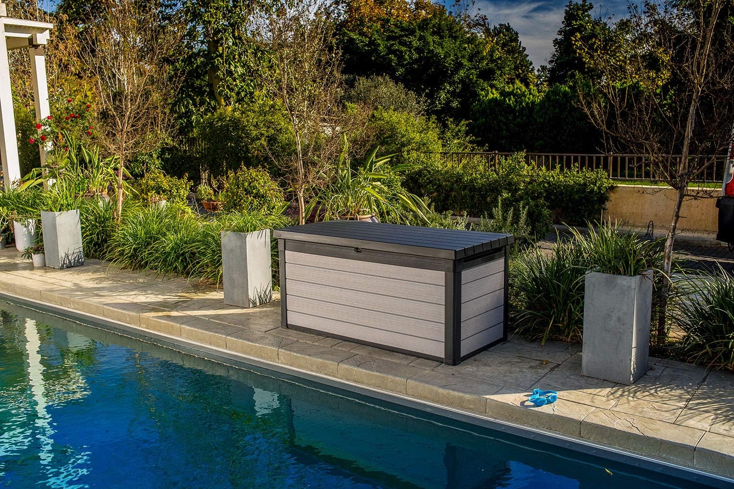 Keter Premier 150 Gallon