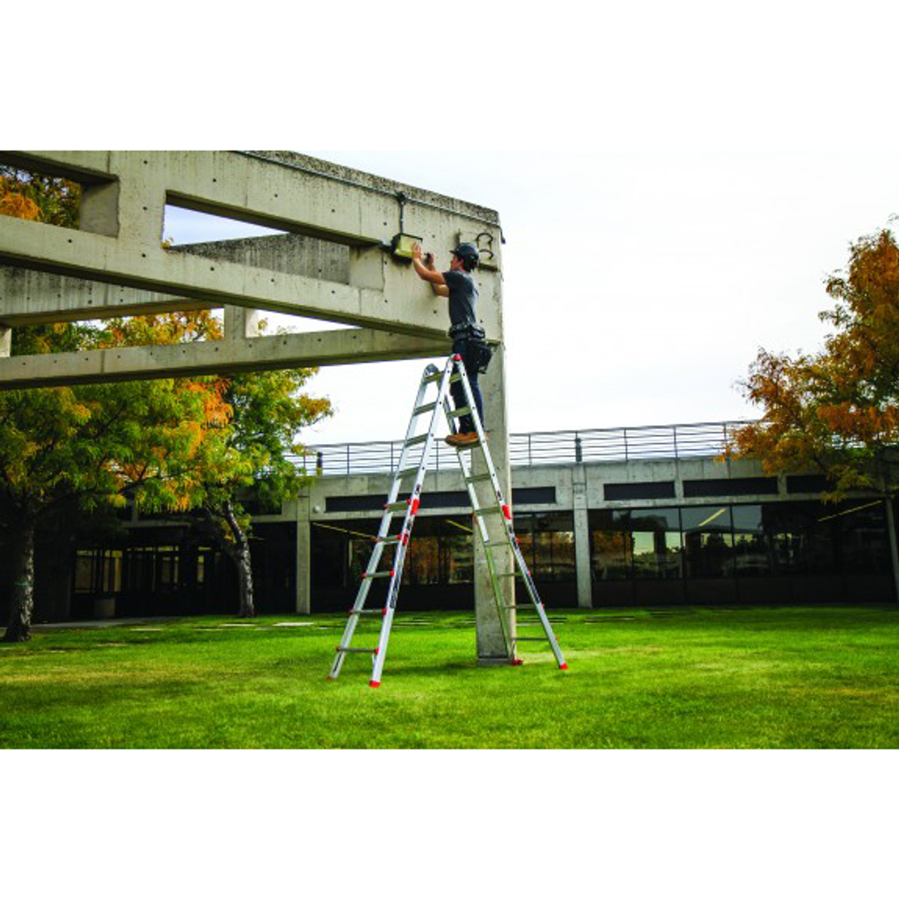 Little Giant Velocity Aluminum Ladder
