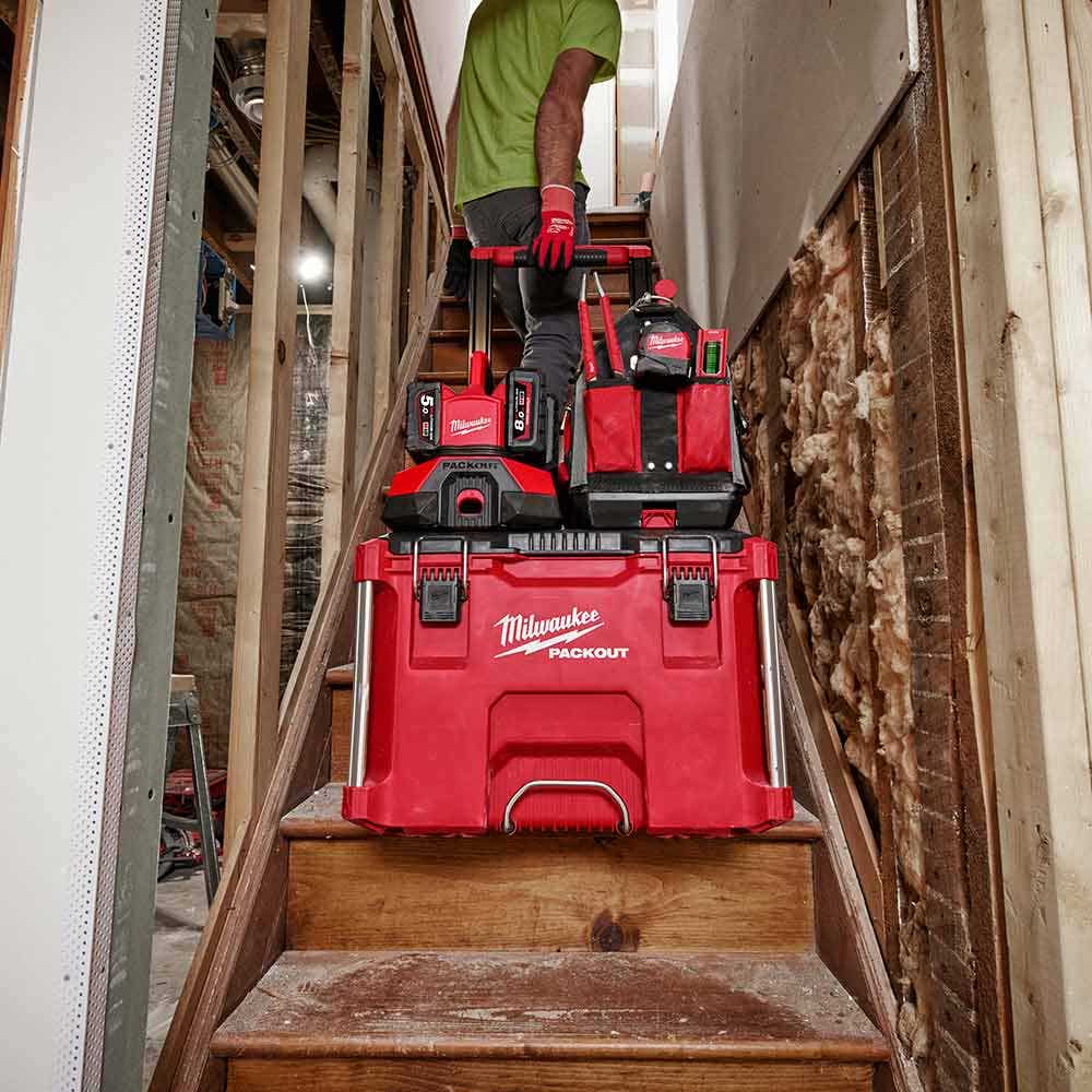 MILWAUKEE PACKOUT™ 6 Bay Rapid Charger M18PC6