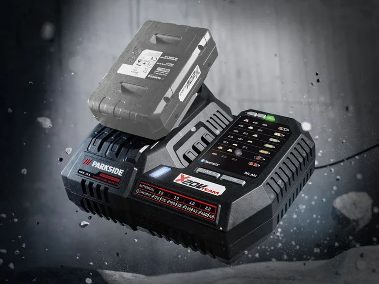 PARKSIDE PERFORMANCE Chargeur de batterie Smart PLGS 2012 A1, 12 A, 20 V