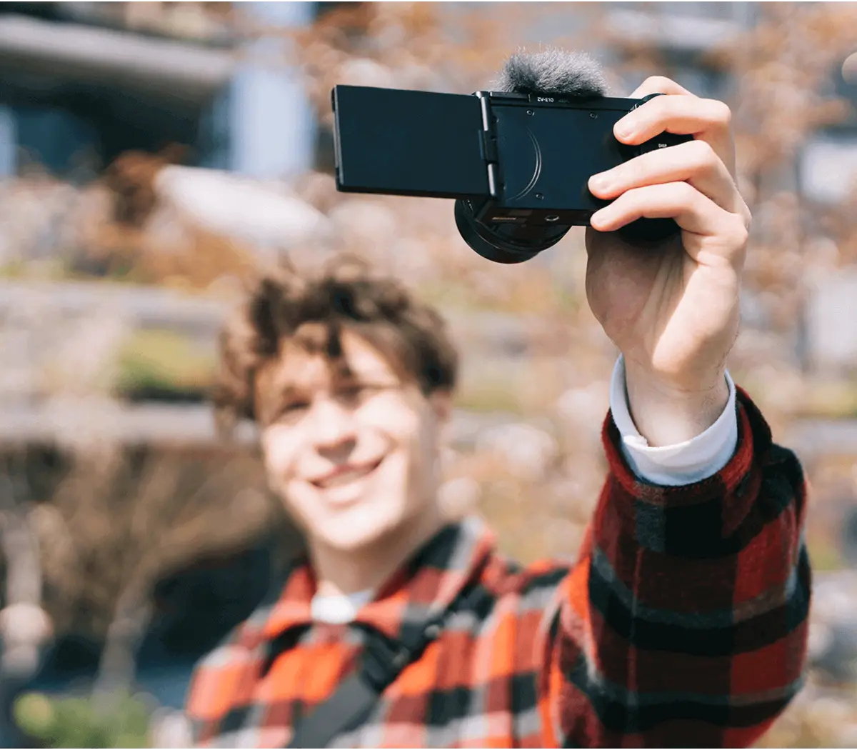 Alpha ZV-E10 - APS-C Interchangeable Lens Vlog Camera 24MP, 4K/30p, Vlog style camera