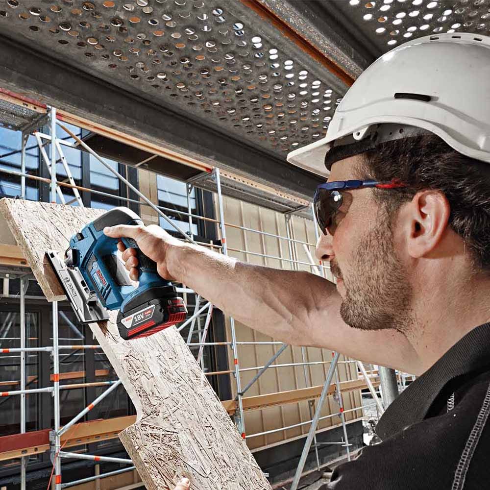 BOSCH 18V Cordless Jigsaw GST 18 V-LI B Skin 06015A6100